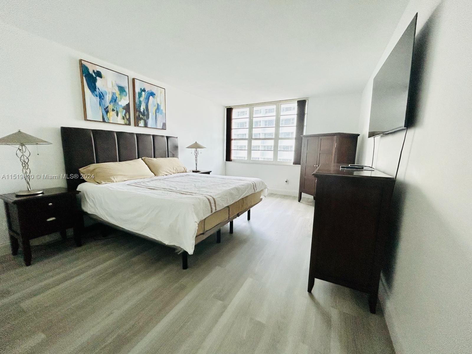 100 Lincoln Rd 535, Miami Beach, Florida 33139, 1 Bedroom Bedrooms, ,1 BathroomBathrooms,Residentiallease,For Rent,100 Lincoln Rd 535,A11519820