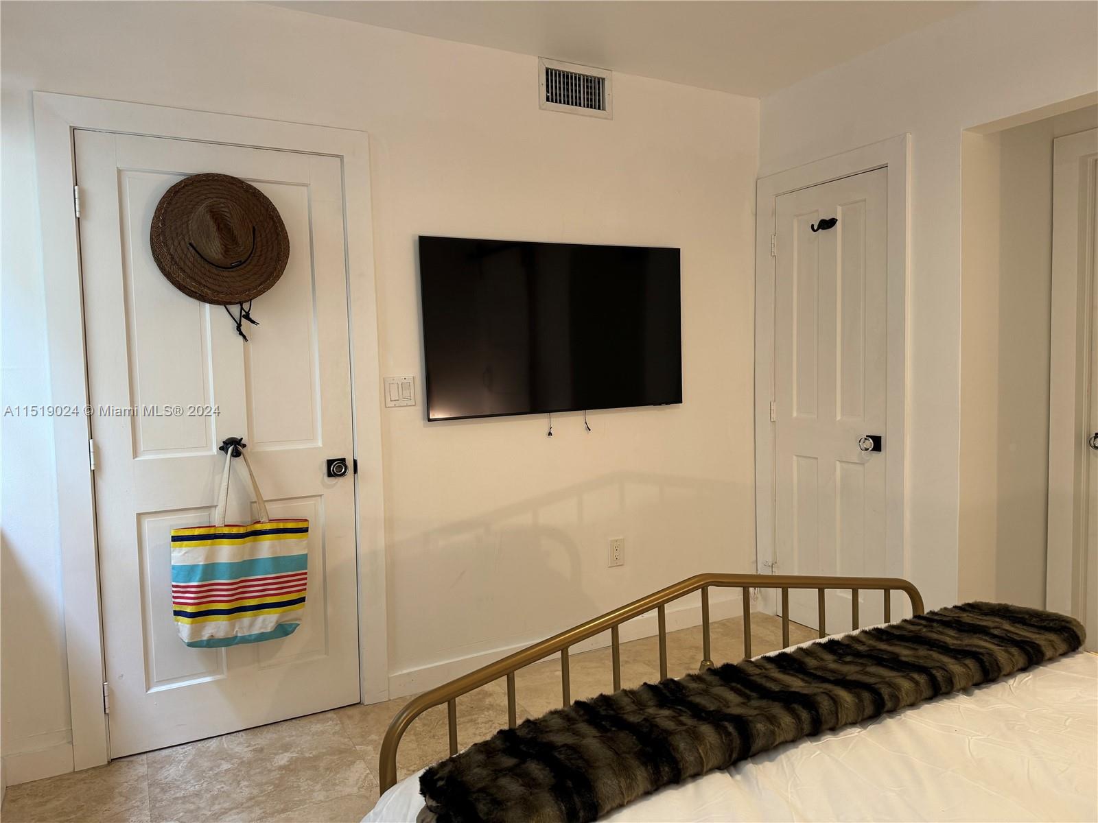 1614 Pennsylvania Ave 1F, Miami Beach, Florida 33139, 1 Bedroom Bedrooms, ,1 BathroomBathrooms,Residential,For Sale,1614 Pennsylvania Ave 1F,A11519024