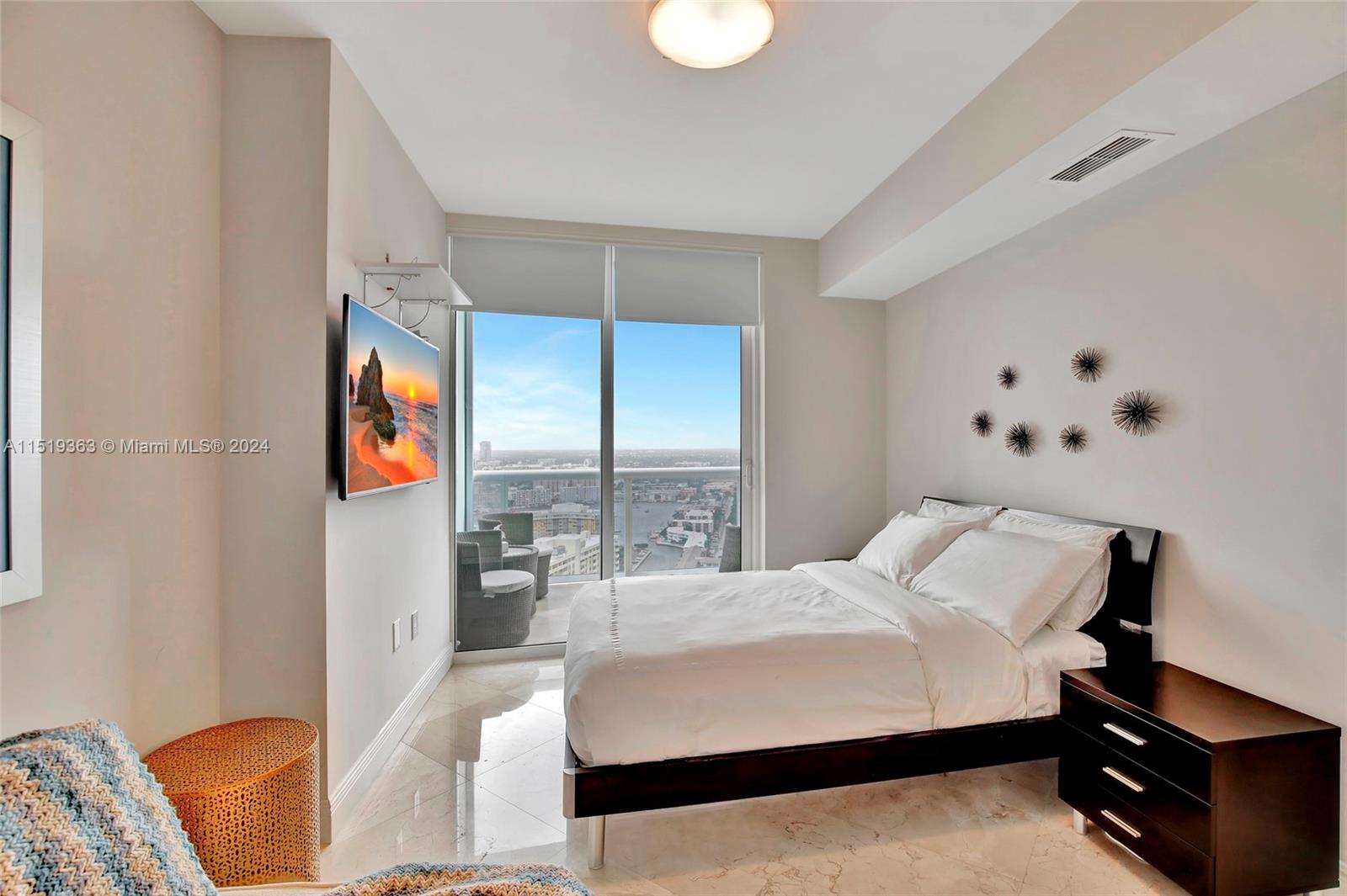 1800 S Ocean Dr 3107, Hallandale Beach, Florida 33009, 3 Bedrooms Bedrooms, ,3 BathroomsBathrooms,Residential,For Sale,1800 S Ocean Dr 3107,A11519363