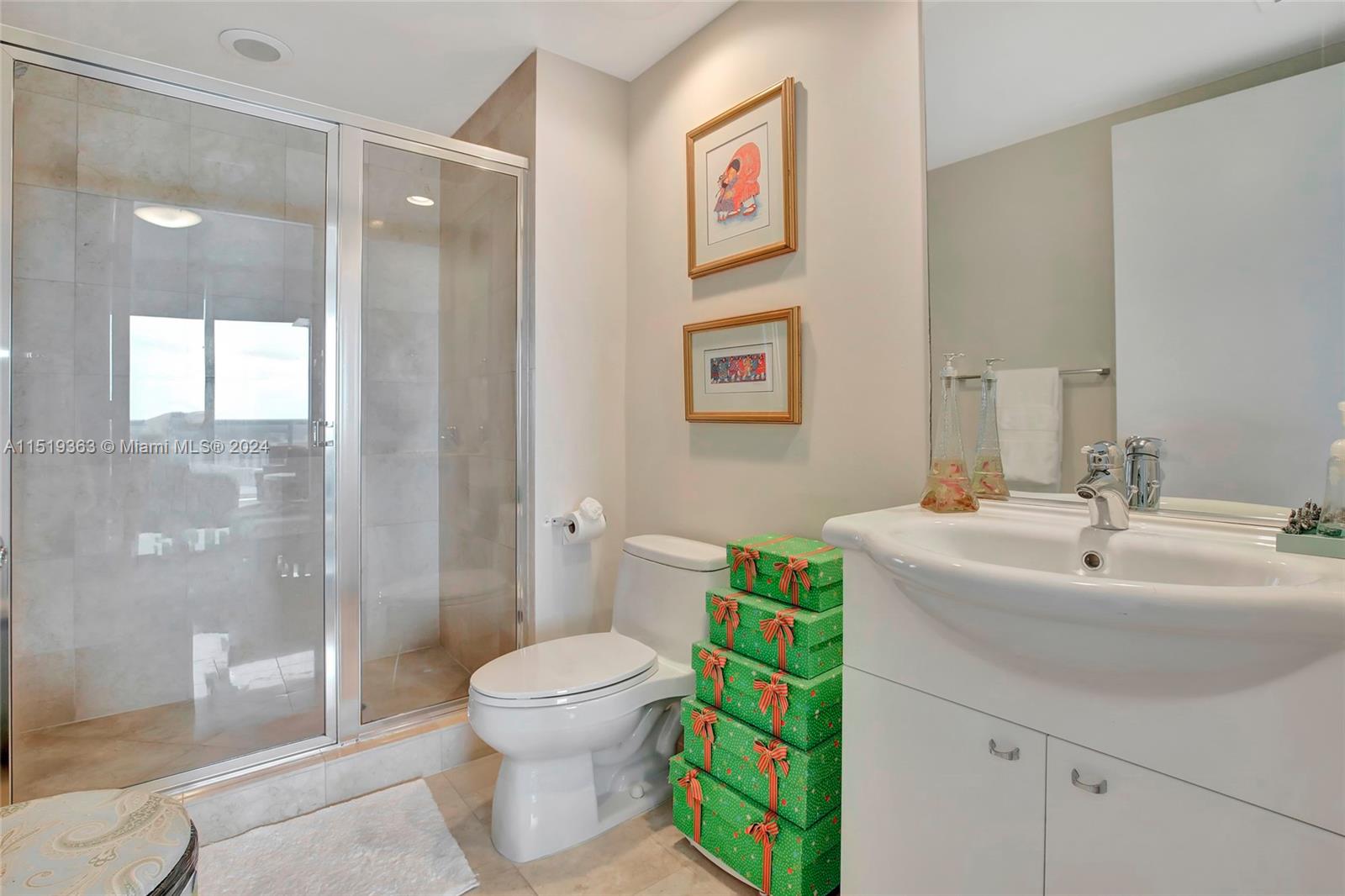 1800 S Ocean Dr 3107, Hallandale Beach, Florida 33009, 3 Bedrooms Bedrooms, ,3 BathroomsBathrooms,Residential,For Sale,1800 S Ocean Dr 3107,A11519363