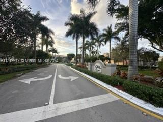 1656 SE 23rd Ln, Homestead, Florida 33035, 4 Bedrooms Bedrooms, ,3 BathroomsBathrooms,Residential,For Sale,1656 SE 23rd Ln,A11519912