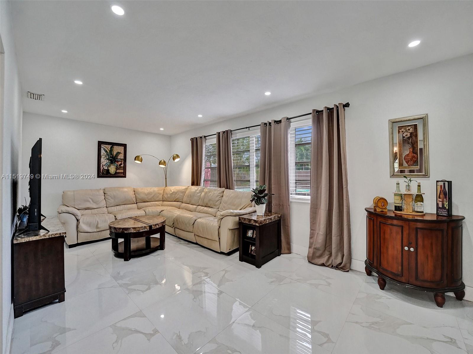 Listing Photo 20