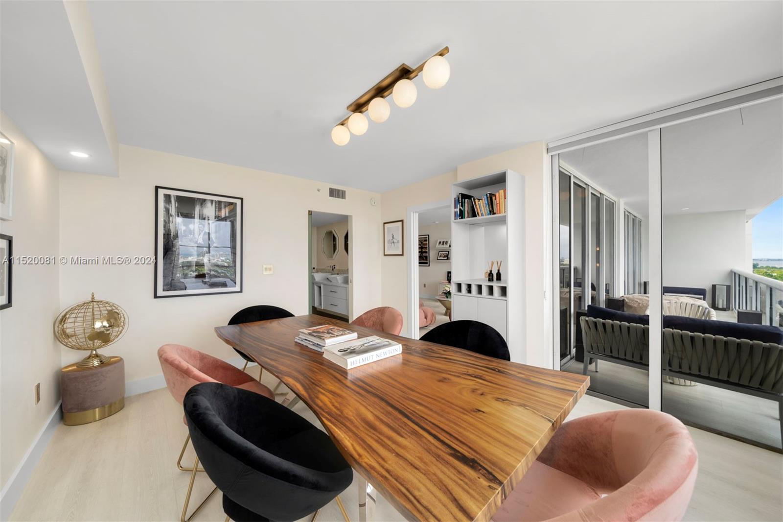 1900 Sunset Harbour dr 1911, Miami Beach, Florida 33139, 2 Bedrooms Bedrooms, ,2 BathroomsBathrooms,Residentiallease,For Rent,1900 Sunset Harbour dr 1911,A11520081