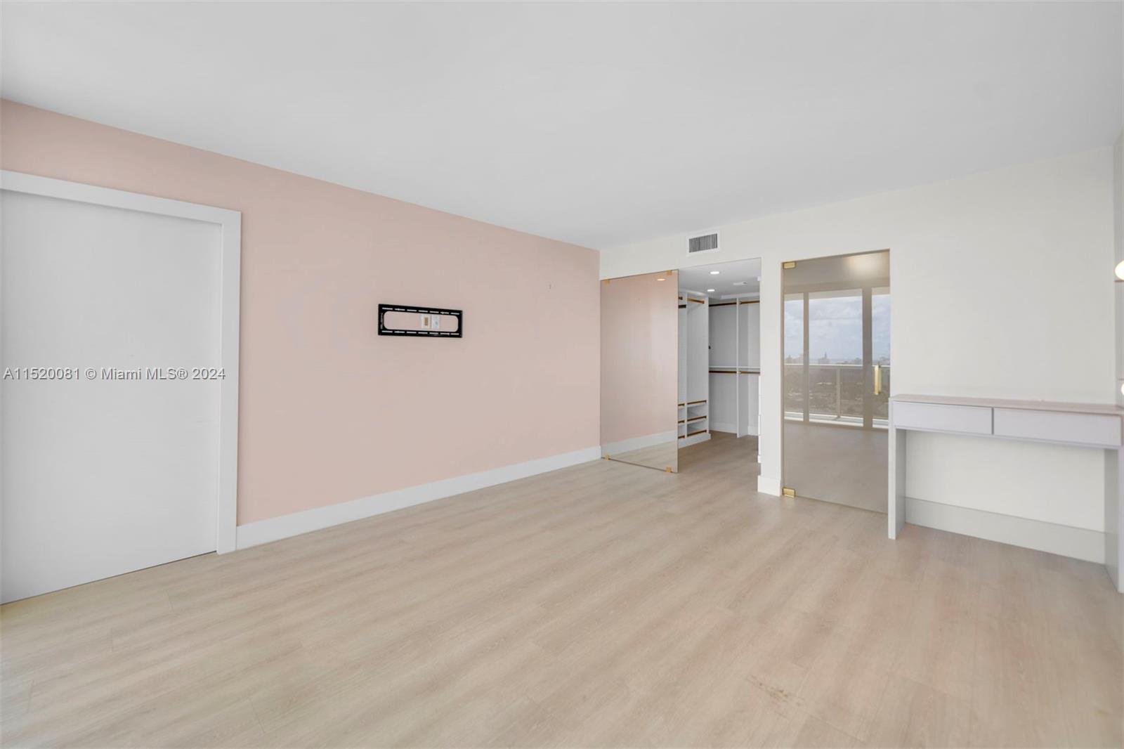 1900 Sunset Harbour dr 1911, Miami Beach, Florida 33139, 2 Bedrooms Bedrooms, ,2 BathroomsBathrooms,Residentiallease,For Rent,1900 Sunset Harbour dr 1911,A11520081