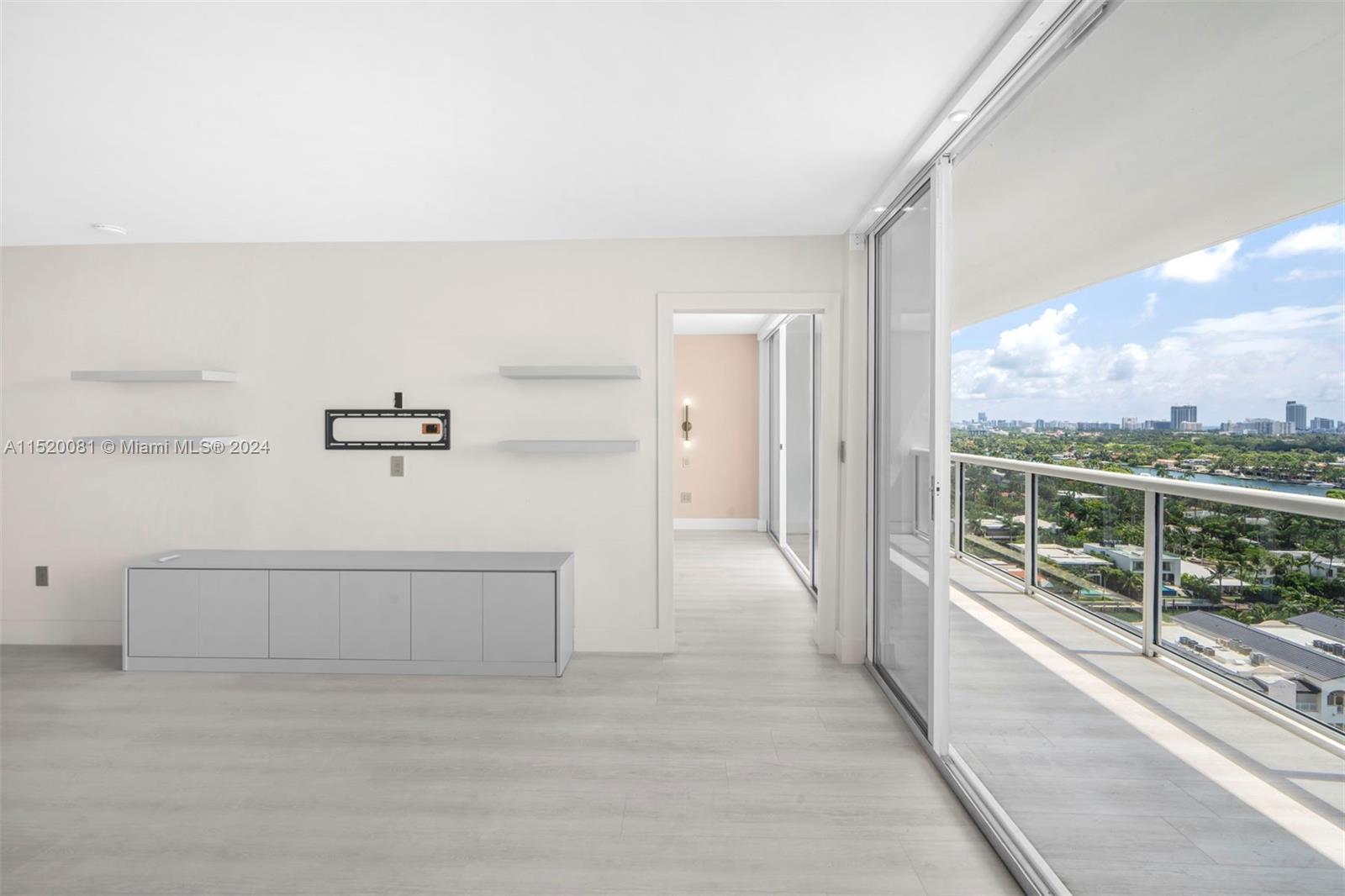 1900 Sunset Harbour dr 1911, Miami Beach, Florida 33139, 2 Bedrooms Bedrooms, ,2 BathroomsBathrooms,Residentiallease,For Rent,1900 Sunset Harbour dr 1911,A11520081