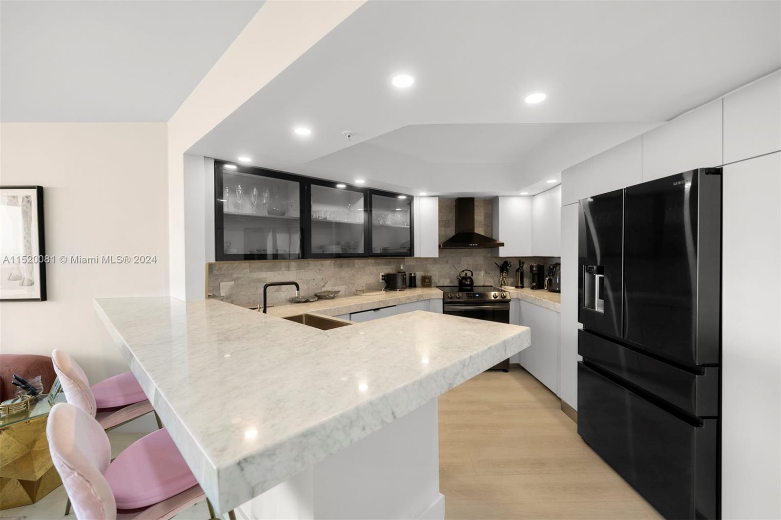 1900 Sunset Harbour dr 1911, Miami Beach, Florida 33139, 2 Bedrooms Bedrooms, ,2 BathroomsBathrooms,Residentiallease,For Rent,1900 Sunset Harbour dr 1911,A11520081