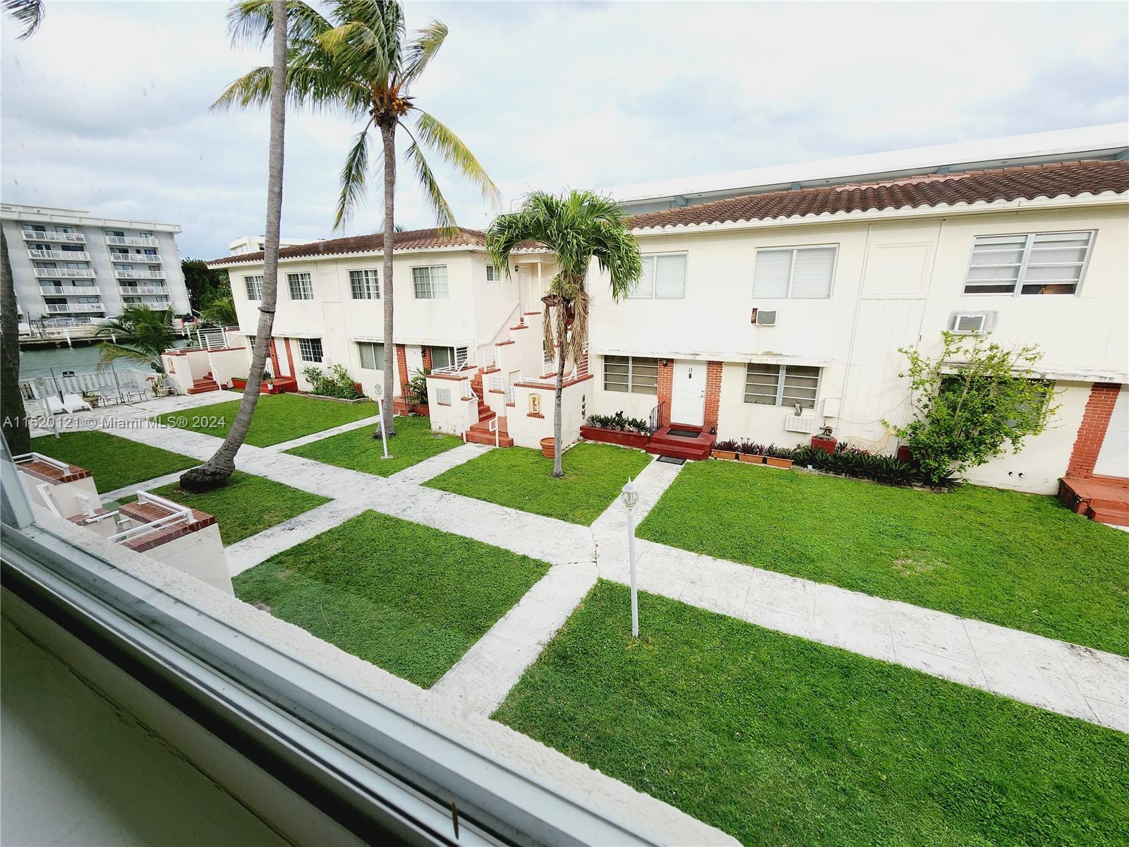 1203 Marseille Dr 22, Miami Beach, Florida 33141, 1 Bedroom Bedrooms, ,1 BathroomBathrooms,Residential,For Sale,1203 Marseille Dr 22,A11520121