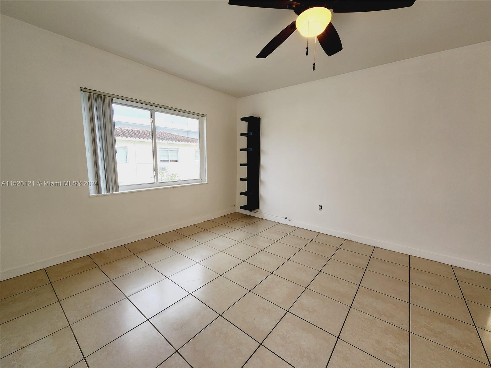 1203 Marseille Dr 22, Miami Beach, Florida 33141, 1 Bedroom Bedrooms, ,1 BathroomBathrooms,Residential,For Sale,1203 Marseille Dr 22,A11520121