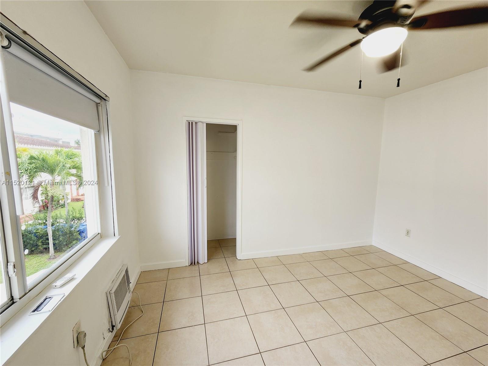 1203 Marseille Dr 22, Miami Beach, Florida 33141, 1 Bedroom Bedrooms, ,1 BathroomBathrooms,Residential,For Sale,1203 Marseille Dr 22,A11520121