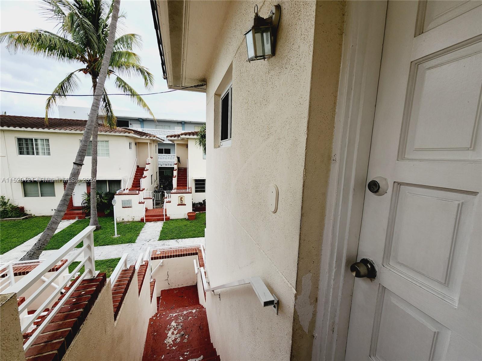 1203 Marseille Dr 22, Miami Beach, Florida 33141, 1 Bedroom Bedrooms, ,1 BathroomBathrooms,Residential,For Sale,1203 Marseille Dr 22,A11520121