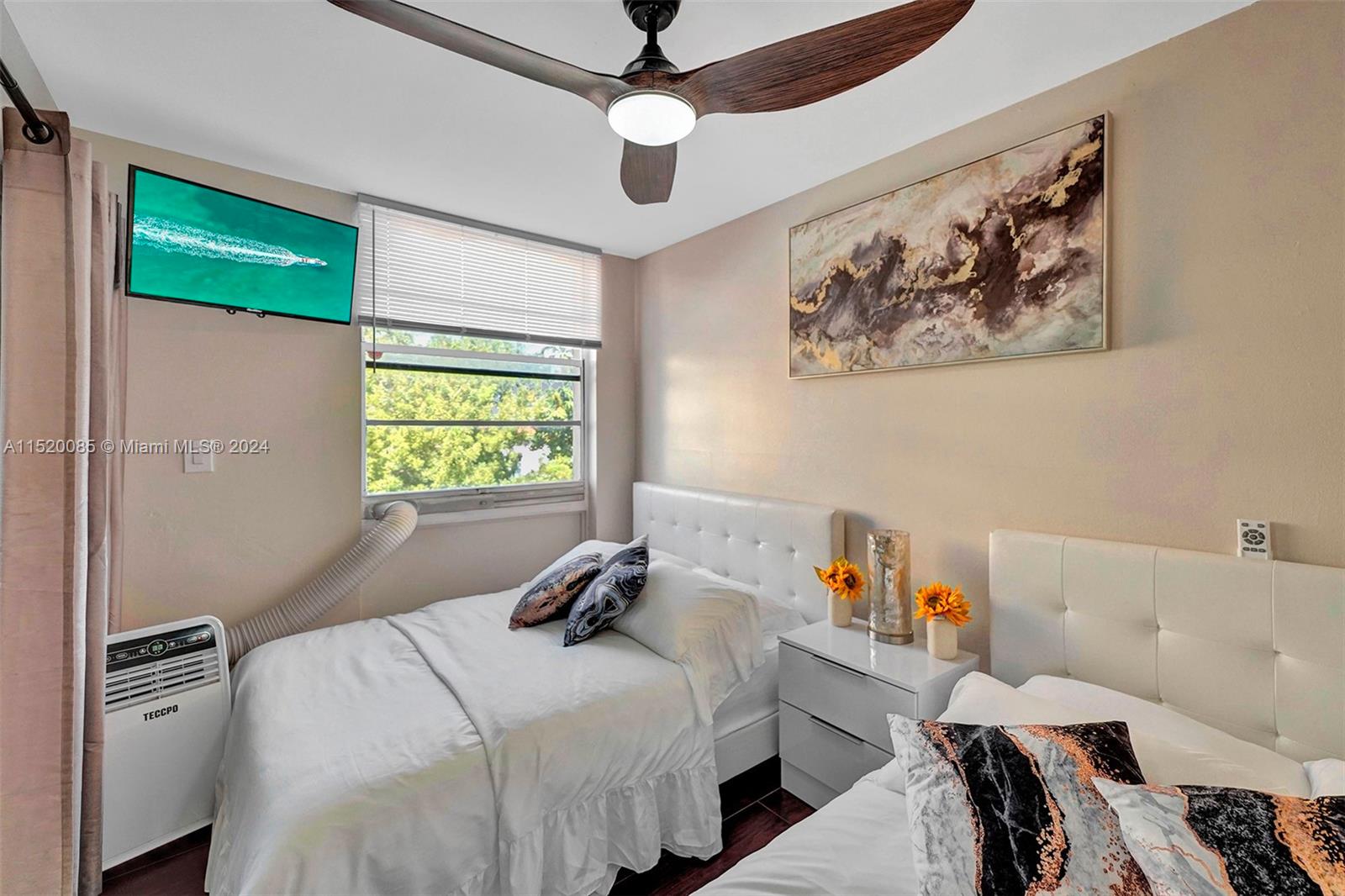 710 Washington Ave 315 (Available 05/20), Miami Beach, Florida 33139, 1 Bedroom Bedrooms, ,1 BathroomBathrooms,Residentiallease,For Rent,710 Washington Ave 315 (Available 05/20),A11520085