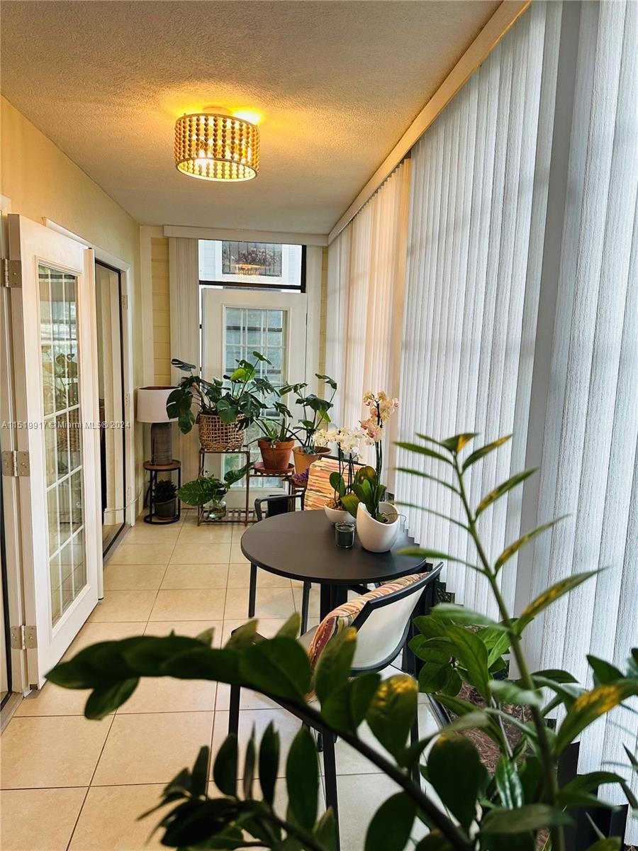 917 199th St, Miami, FL, 33179 United States, 2 Bedrooms Bedrooms, ,2 BathroomsBathrooms,Residential,For Sale,199th St,A11519917