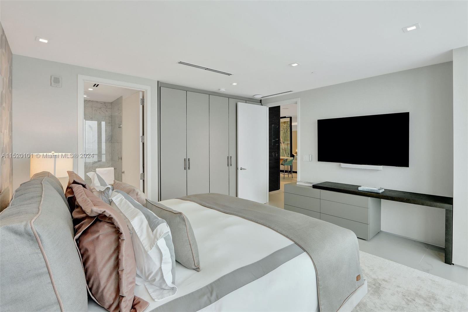 16901 Collins Ave 5103, Sunny Isles Beach, Florida 33160, 5 Bedrooms Bedrooms, ,6 BathroomsBathrooms,Residential,For Sale,16901 Collins Ave 5103,A11520101