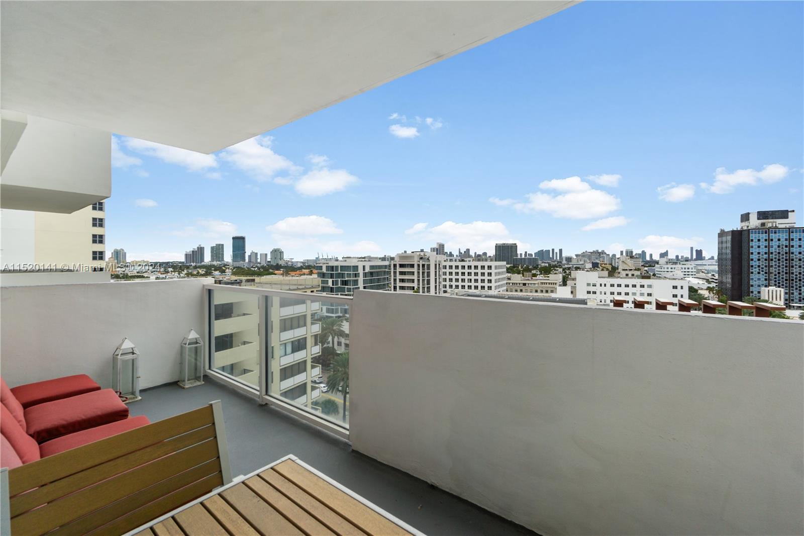 100 Lincoln Rd 1120, Miami Beach, Florida 33139, ,1 BathroomBathrooms,Residentiallease,For Rent,100 Lincoln Rd 1120,A11520141