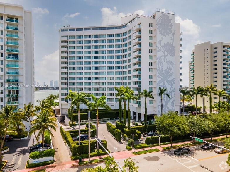 1100 West Ave, Miami Beach, FL, 33139 United States, 1 Bedroom Bedrooms, ,1 BathroomBathrooms,Residential,For Sale,West Ave,A11517598