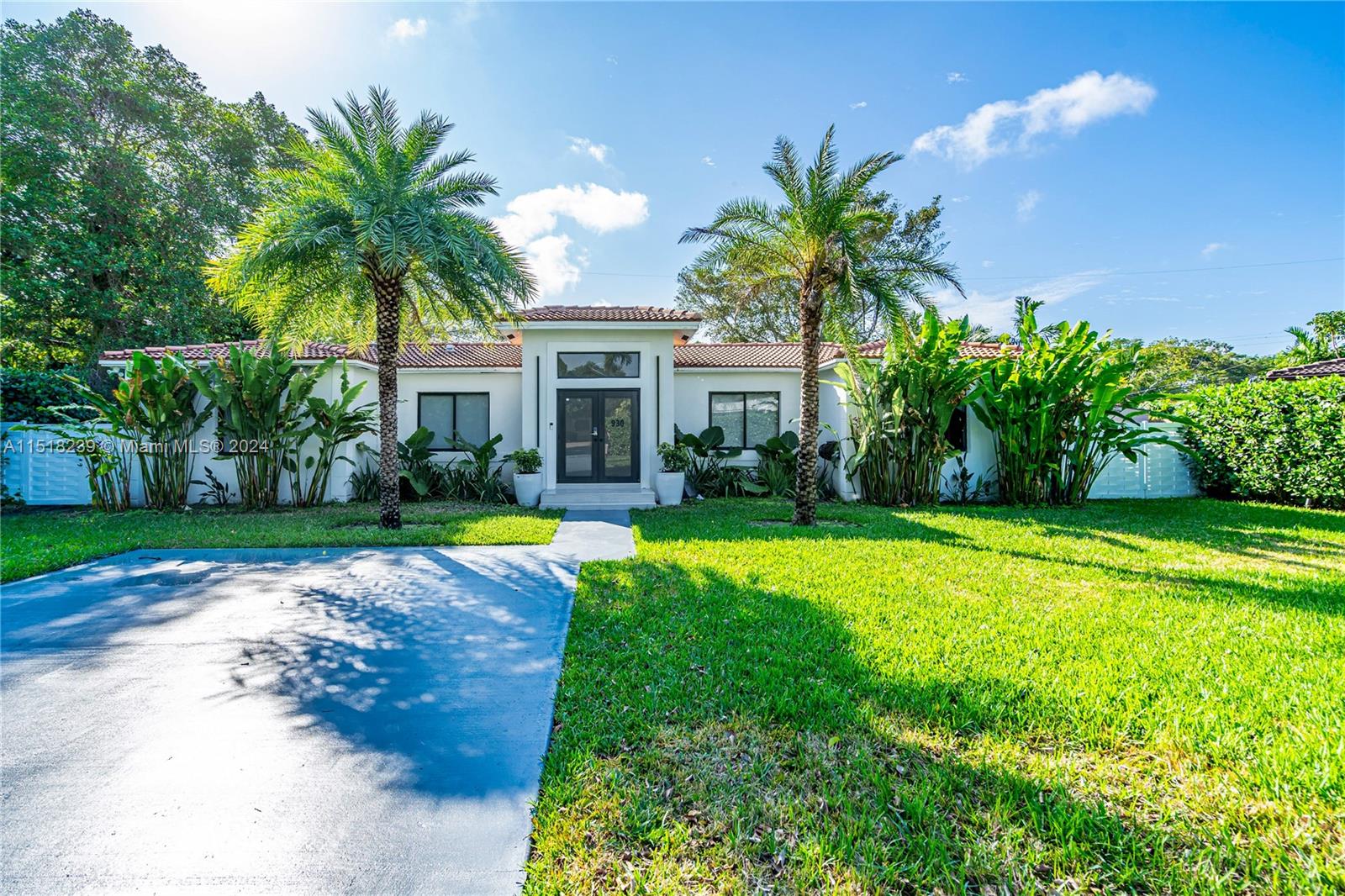 930 108th St, Biscayne Park, FL, 33161 United States, 4 Bedrooms Bedrooms, ,2 BathroomsBathrooms,Residential,For Sale,108th St,A11518239