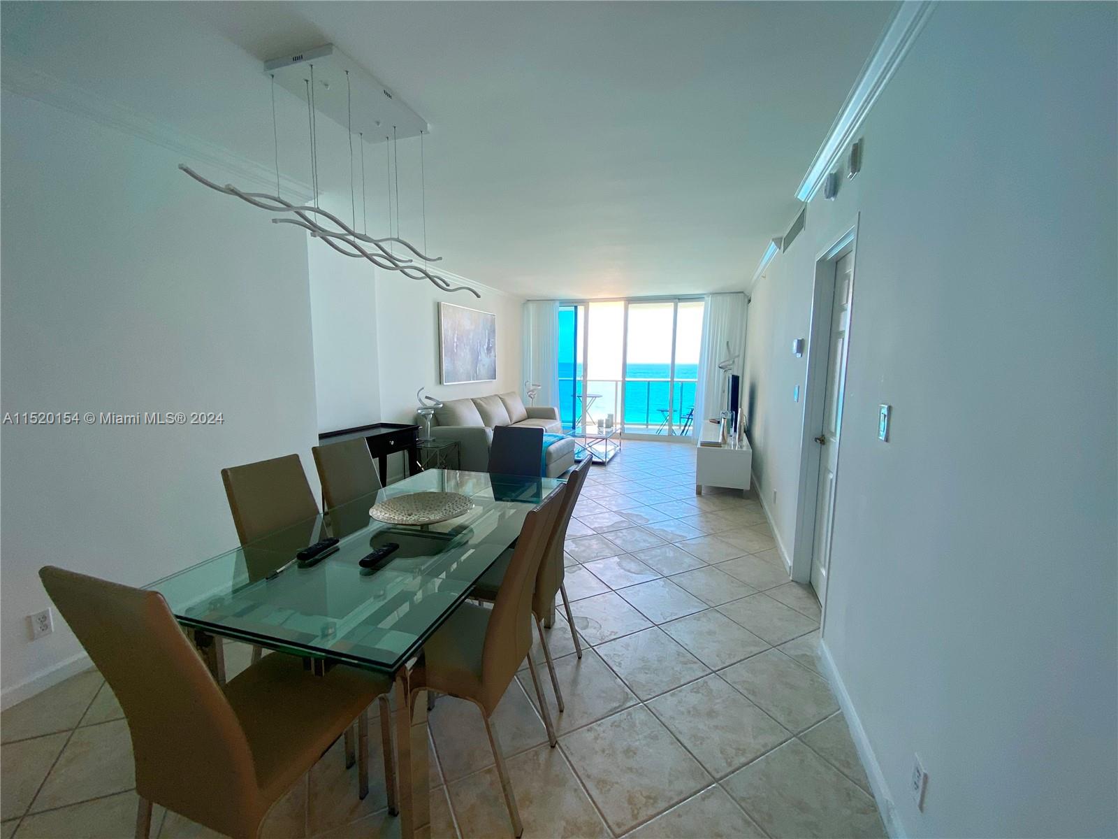 2501 Ocean Dr, Hollywood, FL, 33019 United States, 1 Bedroom Bedrooms, ,1 BathroomBathrooms,Residential,For Sale,Ocean Dr,A11520154