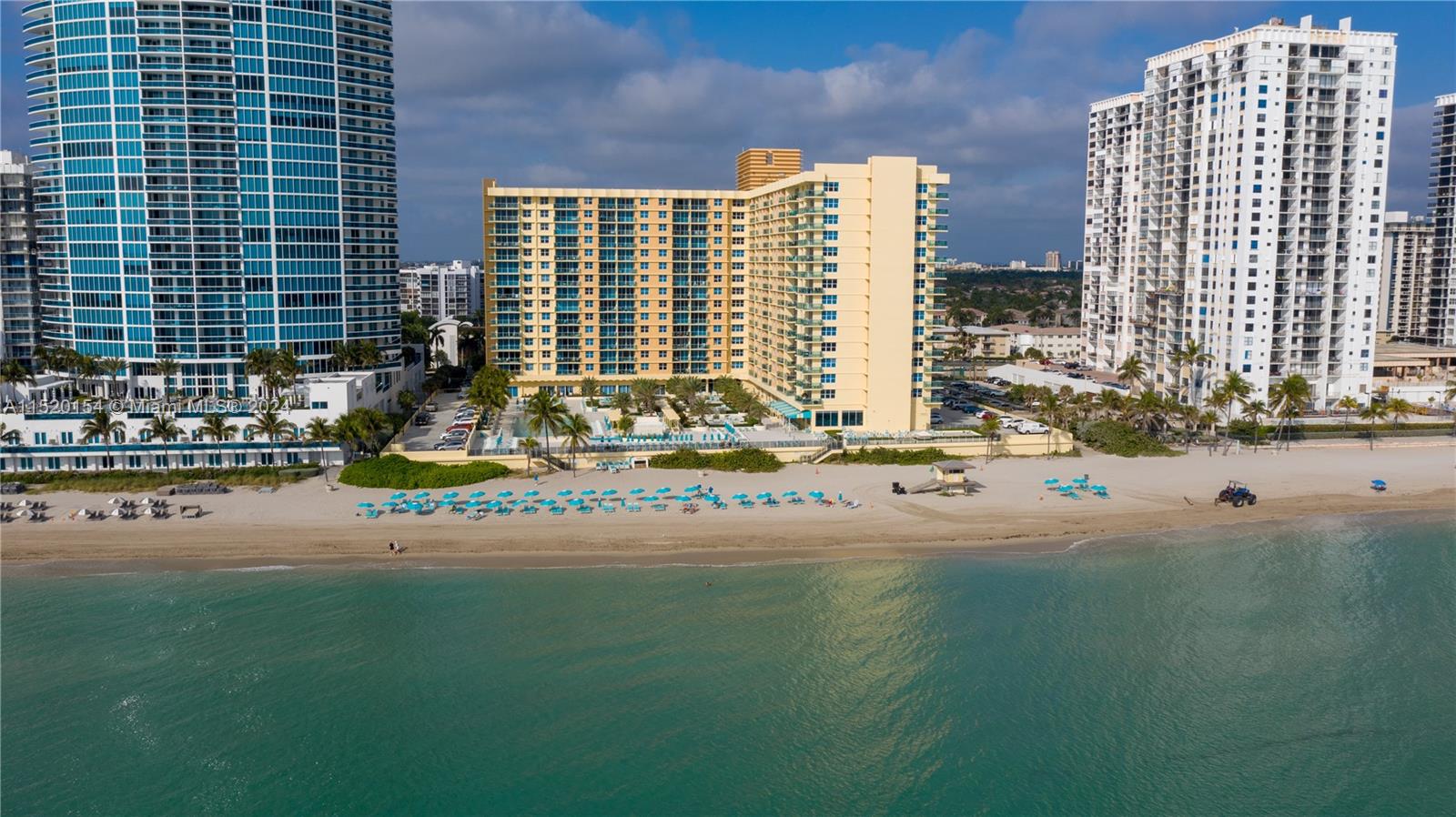 2501 Ocean Dr, Hollywood, FL, 33019 United States, 1 Bedroom Bedrooms, ,1 BathroomBathrooms,Residential,For Sale,Ocean Dr,A11520154