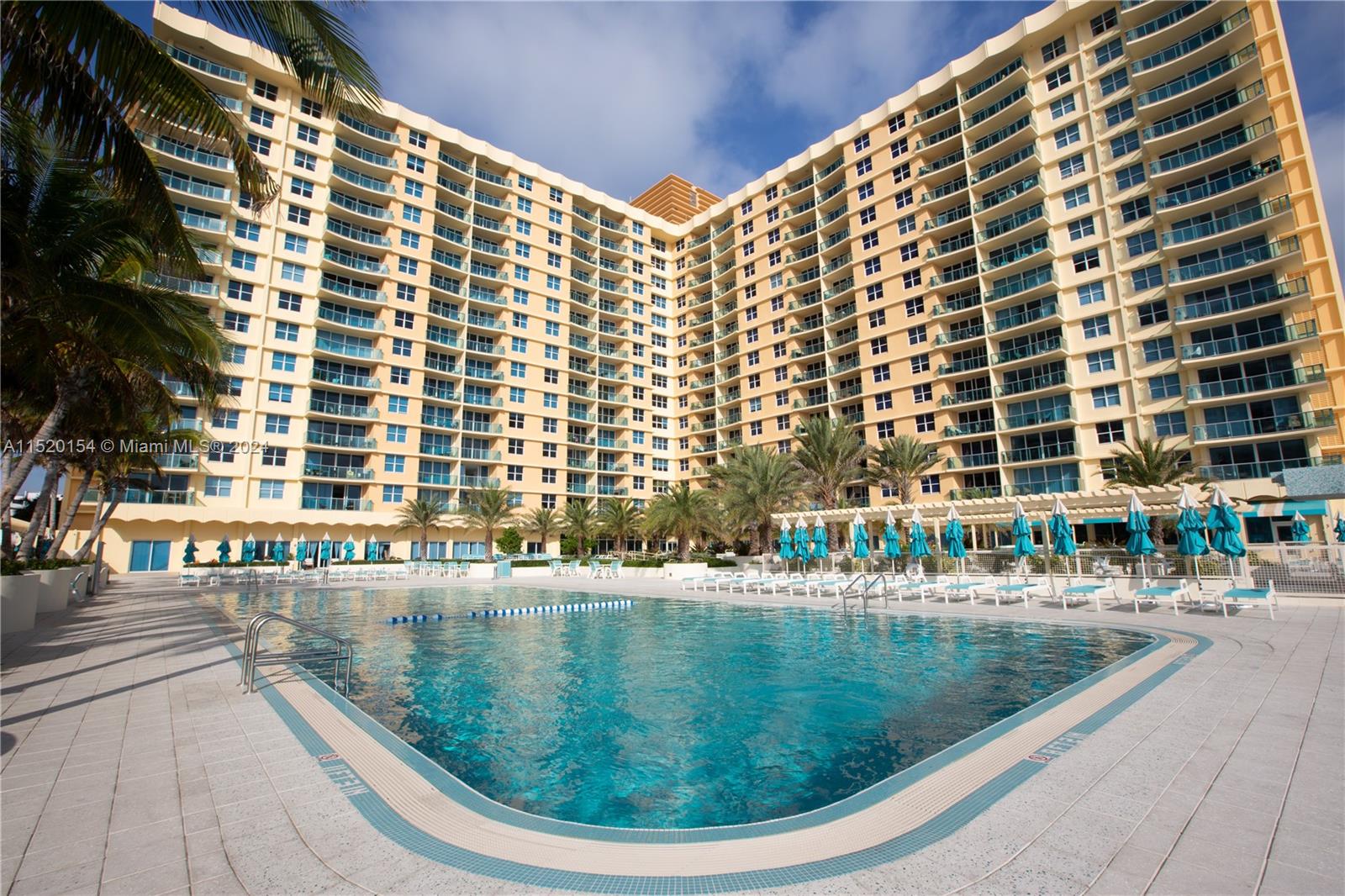 2501 Ocean Dr, Hollywood, FL, 33019 United States, 1 Bedroom Bedrooms, ,1 BathroomBathrooms,Residential,For Sale,Ocean Dr,A11520154