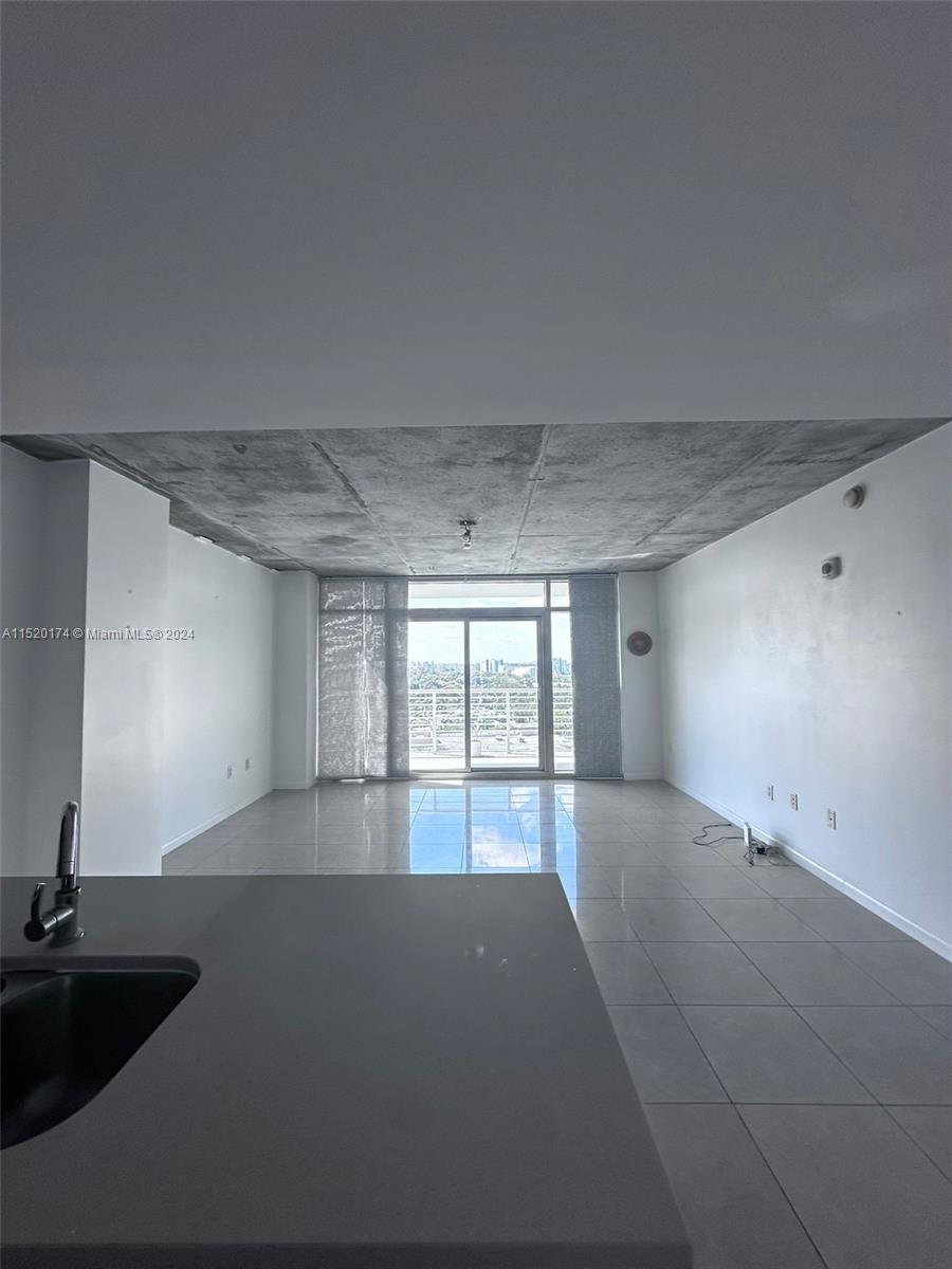 Miami, Florida 33137, 1 Bedroom Bedrooms, ,1 BathroomBathrooms,Residentiallease,For Rent,A11520174