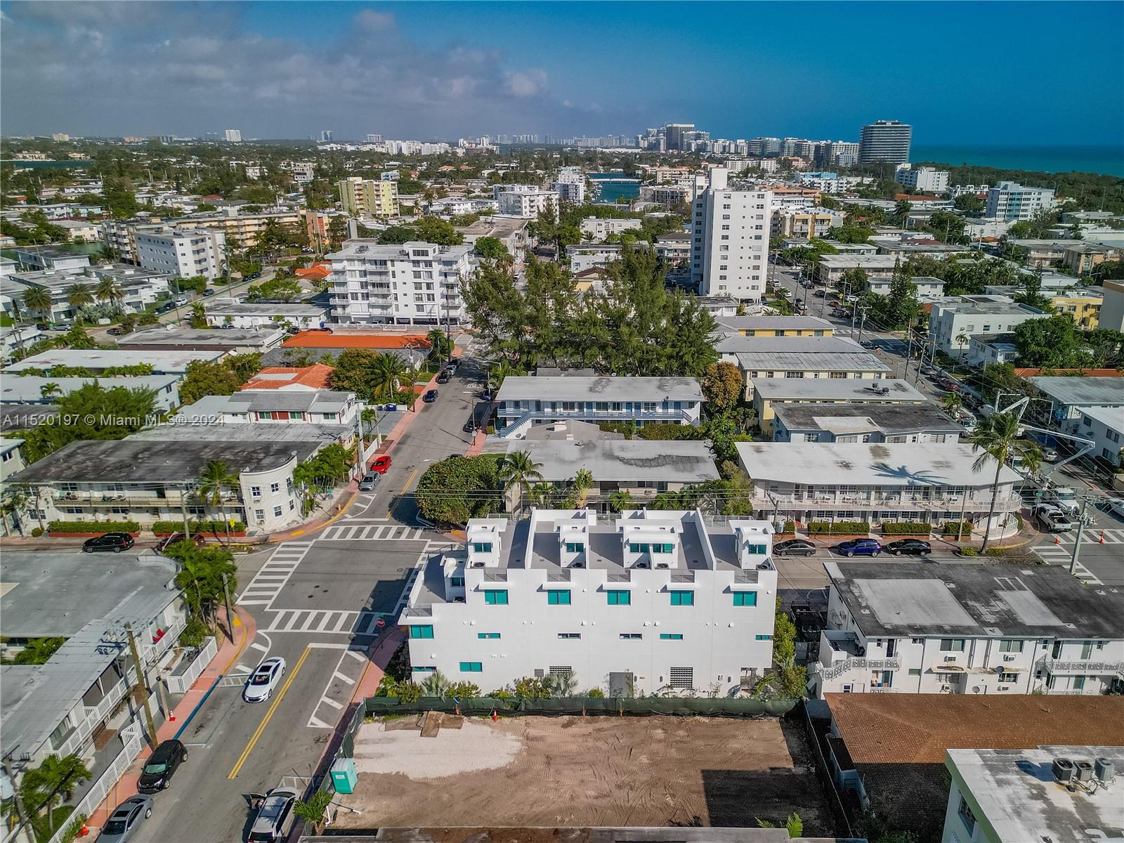 7637 Carlyle Ave, Miami Beach, Florida 33141, ,Residential,For Sale,7637 Carlyle Ave,A11520197