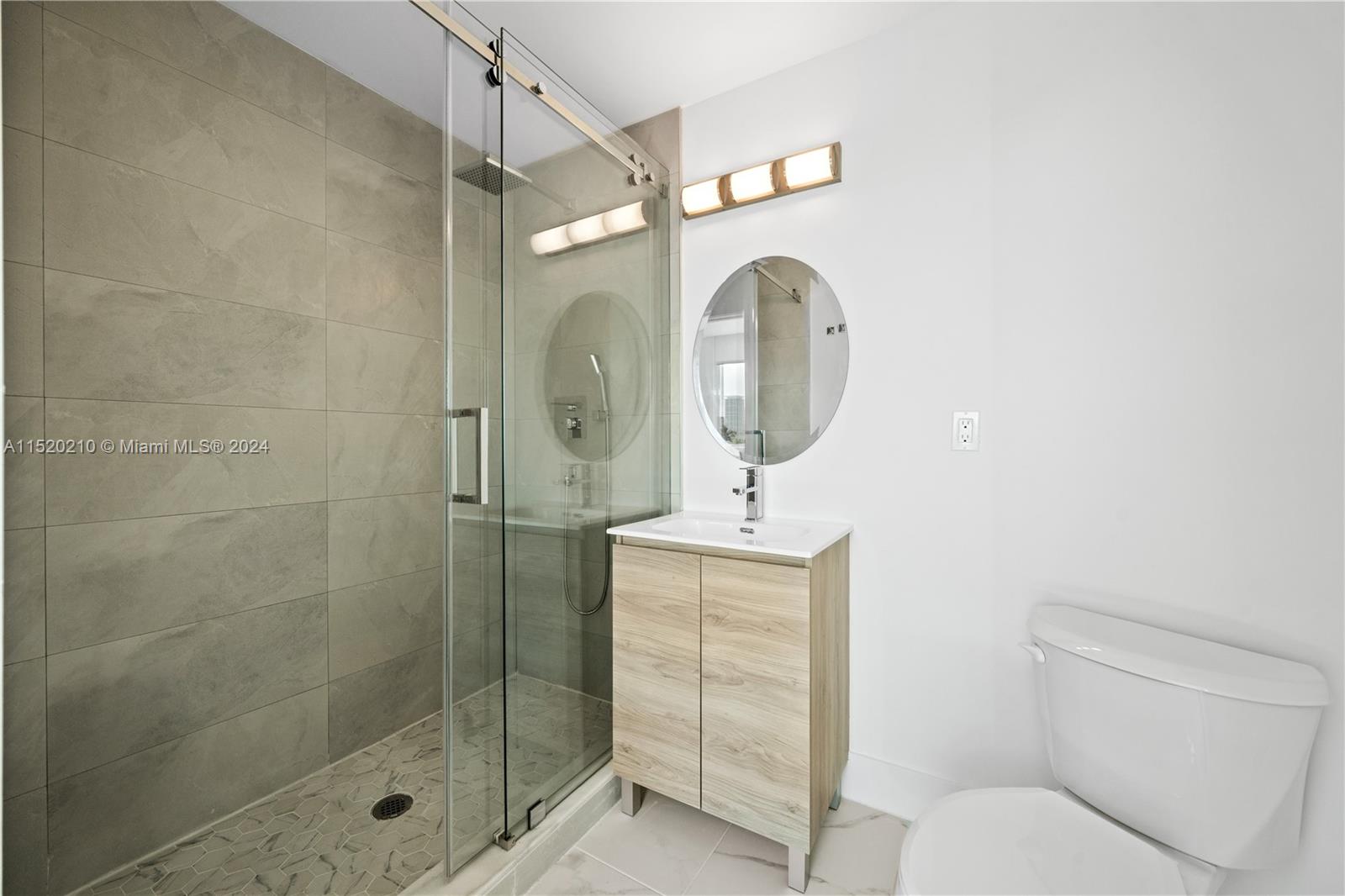 7645 Carlyle Ave, Miami Beach, Florida 33141, ,Commercialsale,For Sale,7645 Carlyle Ave,A11520210