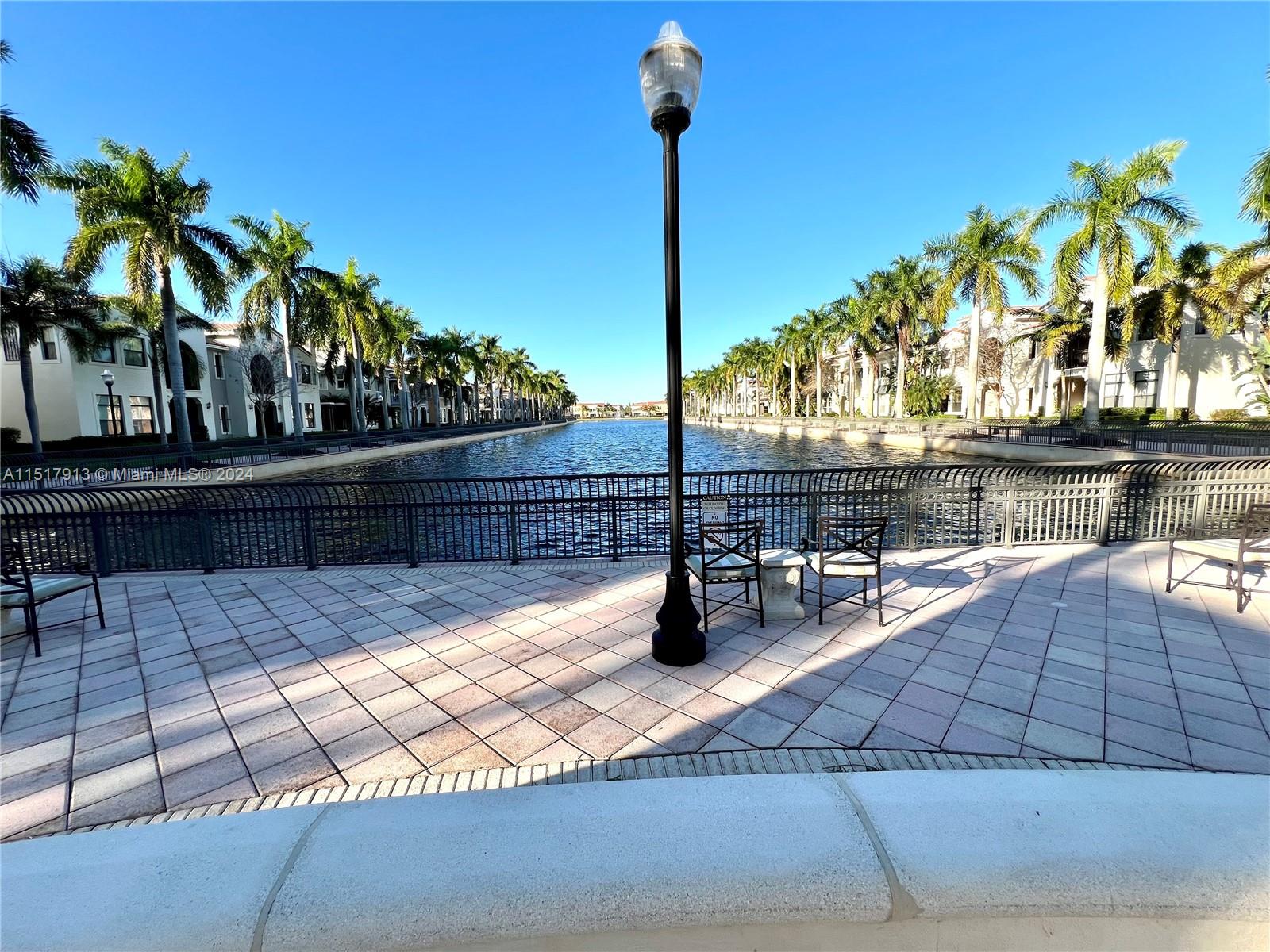 POOL PIER VIEW