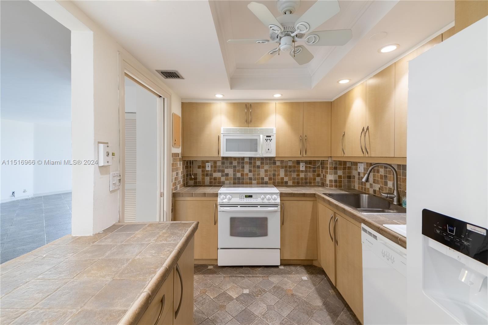 2000 Towerside Ter 1610, Miami, Florida 33138, 2 Bedrooms Bedrooms, ,2 BathroomsBathrooms,Residential,For Sale,2000 Towerside Ter 1610,A11516966