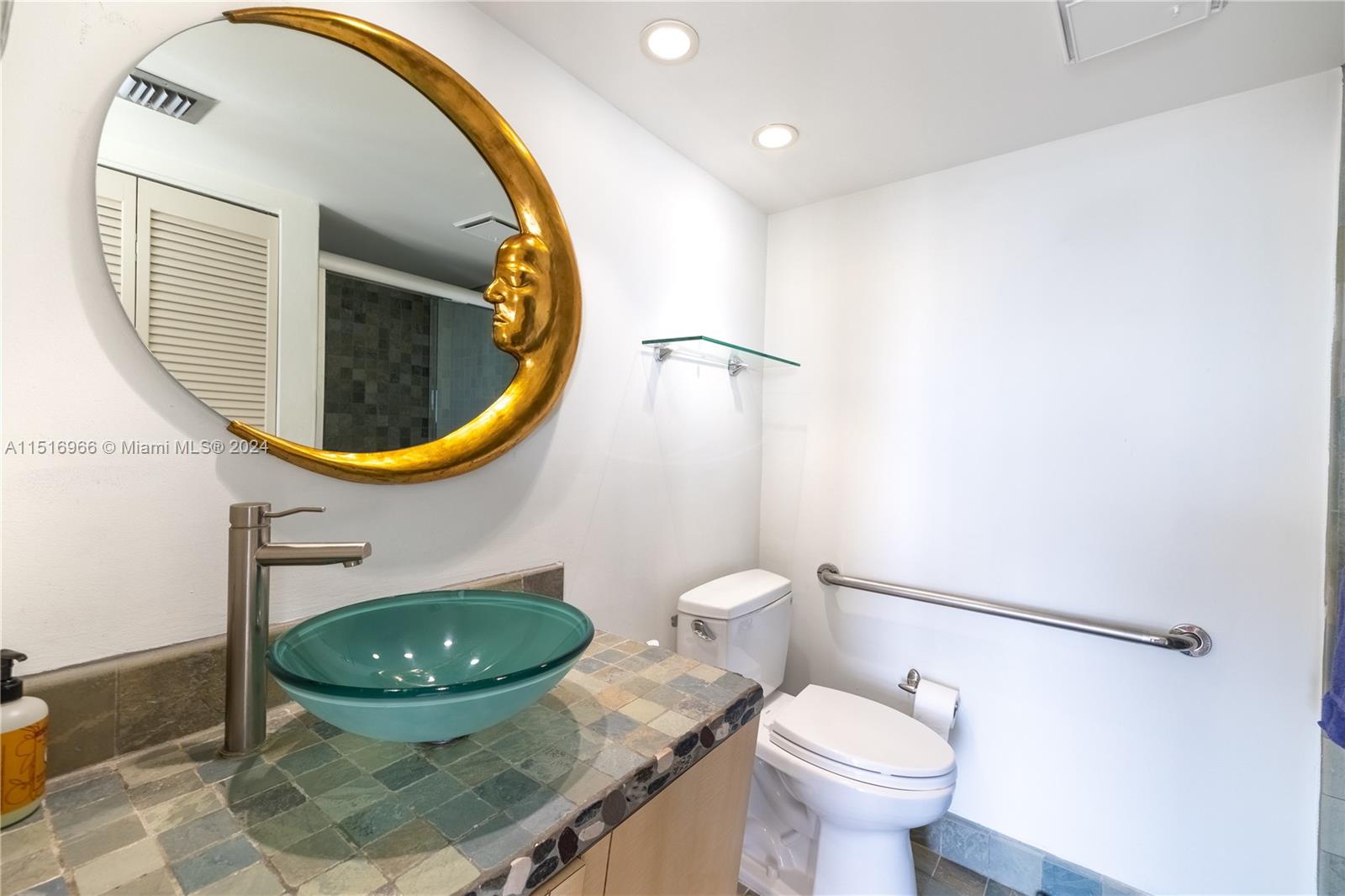 2000 Towerside Ter 1610, Miami, Florida 33138, 2 Bedrooms Bedrooms, ,2 BathroomsBathrooms,Residential,For Sale,2000 Towerside Ter 1610,A11516966