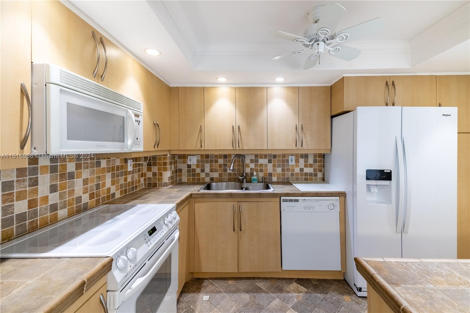 2000 Towerside Ter 1610, Miami, Florida 33138, 2 Bedrooms Bedrooms, ,2 BathroomsBathrooms,Residential,For Sale,2000 Towerside Ter 1610,A11516966