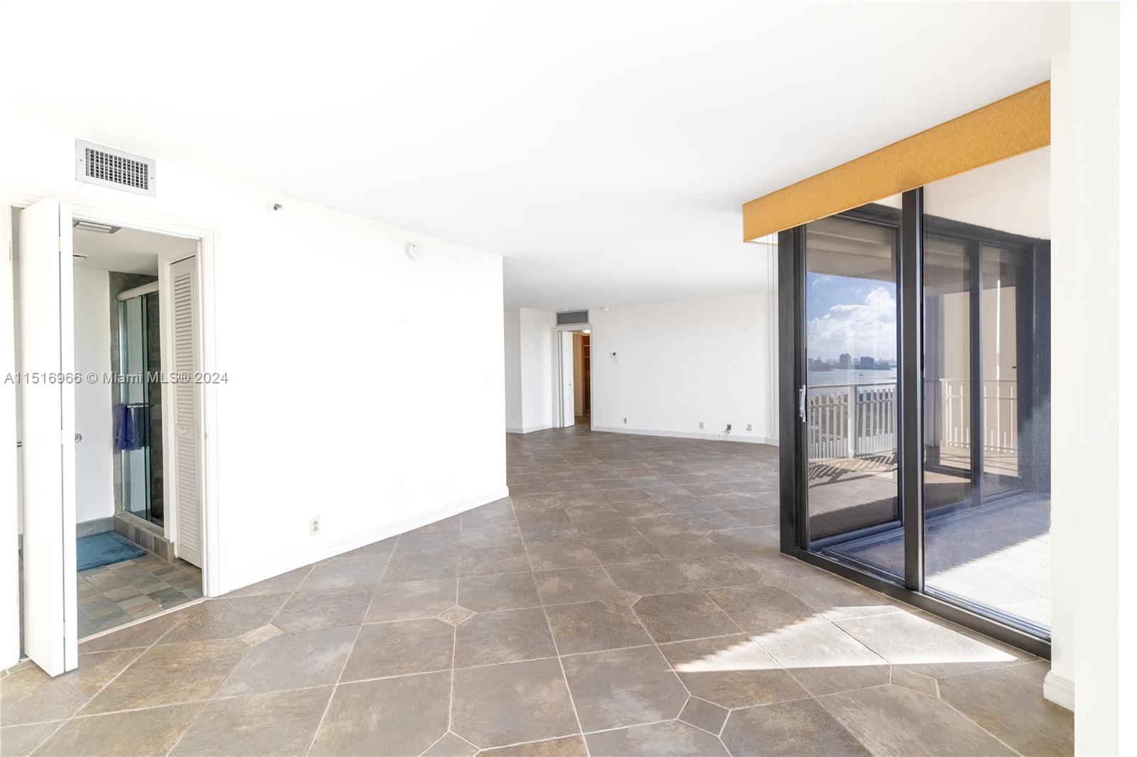 2000 Towerside Ter 1610, Miami, Florida 33138, 2 Bedrooms Bedrooms, ,2 BathroomsBathrooms,Residential,For Sale,2000 Towerside Ter 1610,A11516966