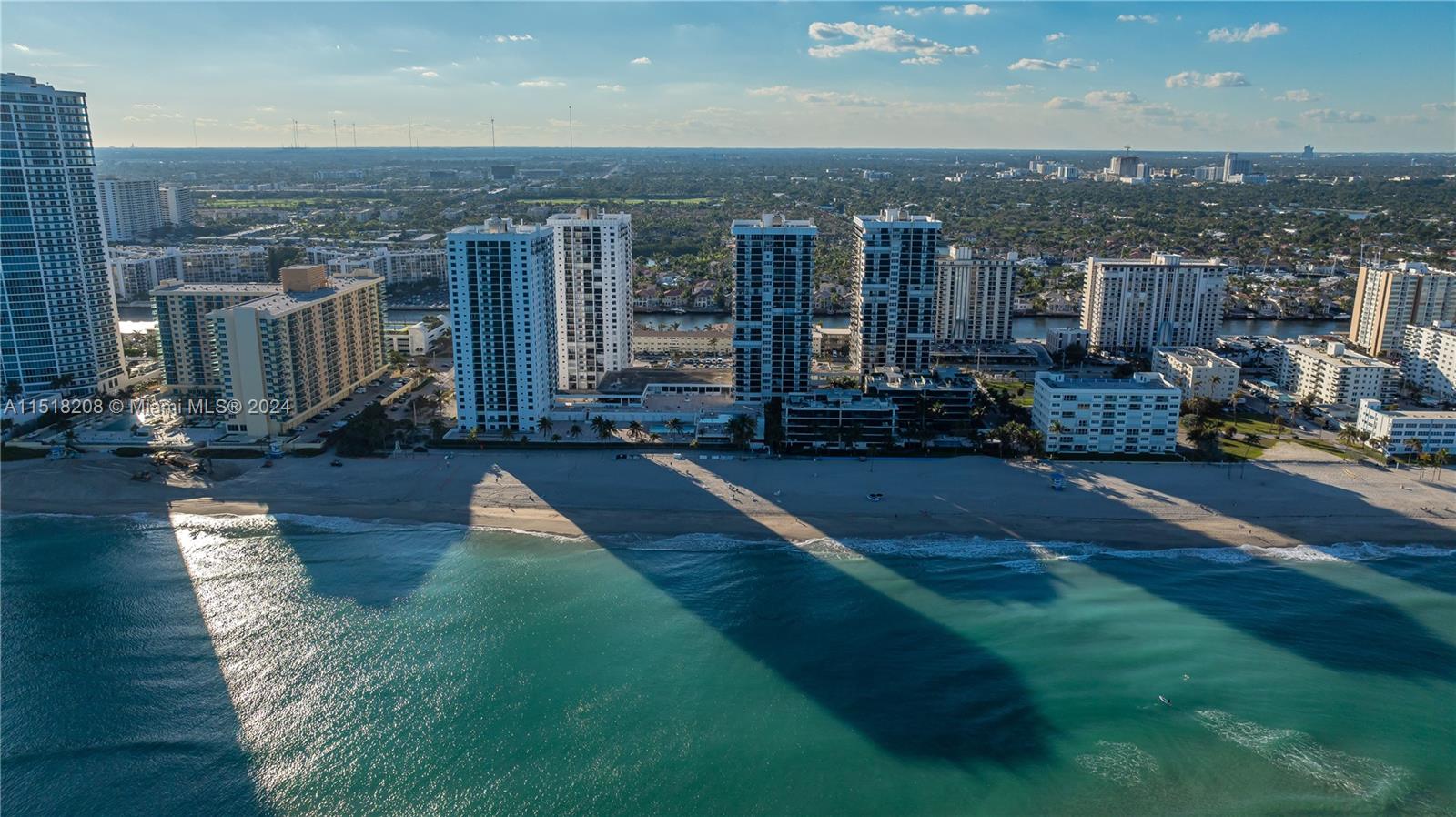 2301 Ocean Dr, Hollywood, FL, 33019 United States, 1 Bedroom Bedrooms, ,1 BathroomBathrooms,Residential,For Sale,Ocean Dr,A11518208