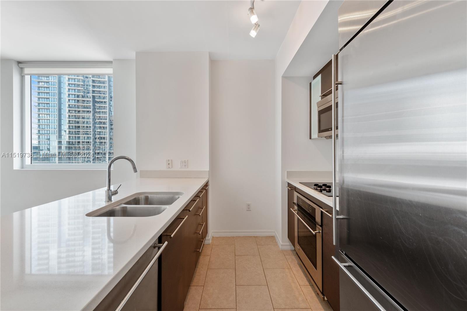 500 Brickell Ave, Miami, FL, 33131 United States, 2 Bedrooms Bedrooms, ,2 BathroomsBathrooms,Residential,For Sale,Brickell Ave,A11519736