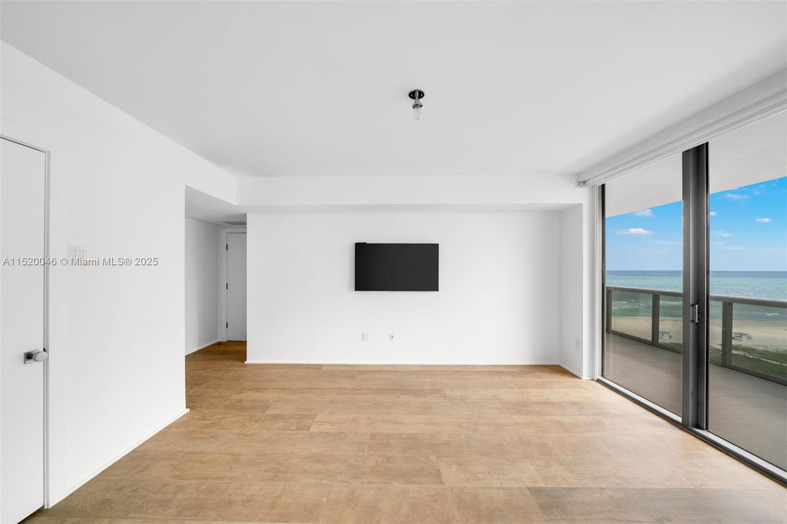 5875 Collins Ave, Miami Beach, FL, 33140 United States, 3 Bedrooms Bedrooms, ,3 BathroomsBathrooms,Residential,For Sale,Collins Ave,A11520046