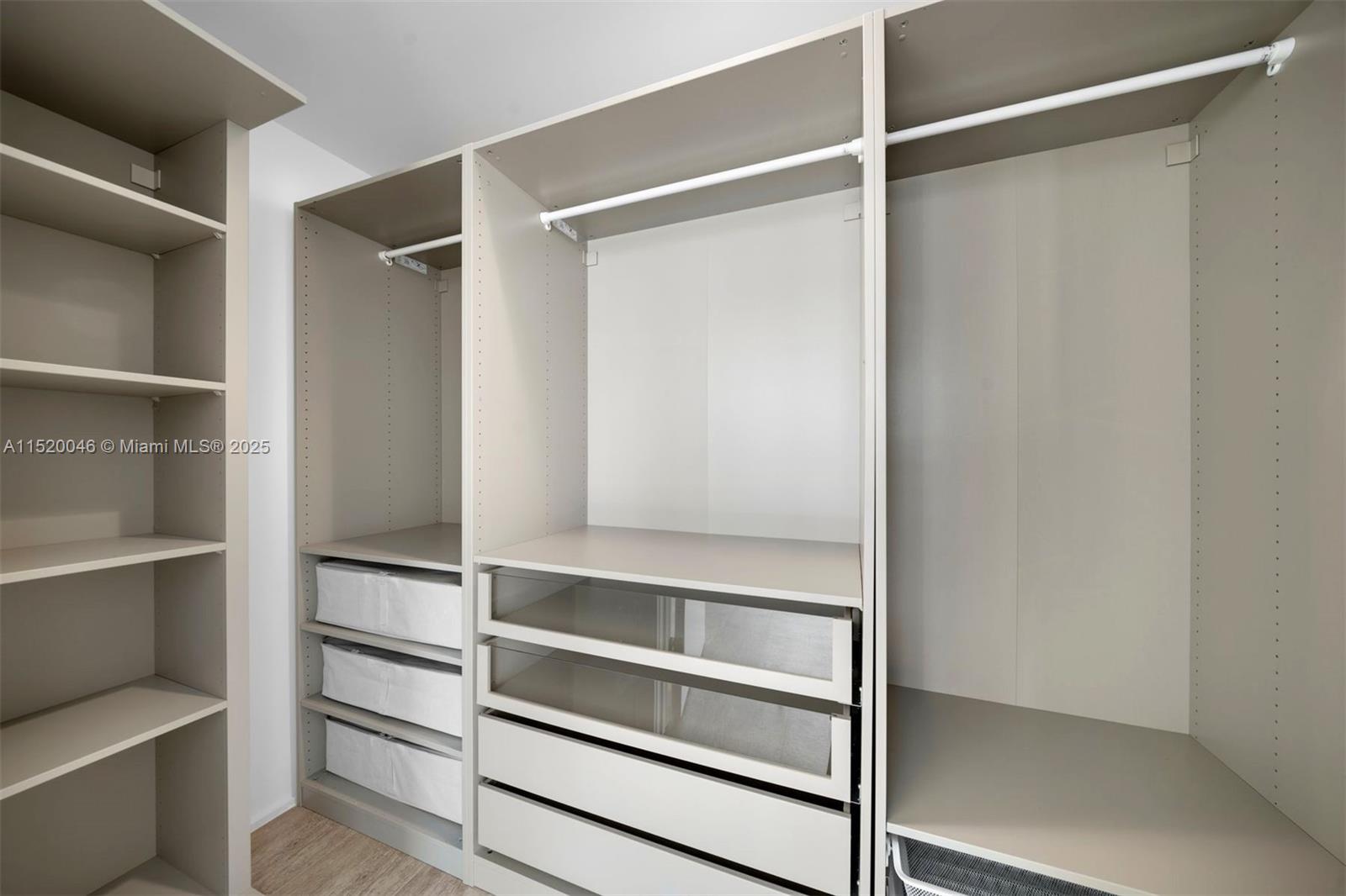 5875 Collins Ave, Miami Beach, FL, 33140 United States, 3 Bedrooms Bedrooms, ,3 BathroomsBathrooms,Residential,For Sale,Collins Ave,A11520046