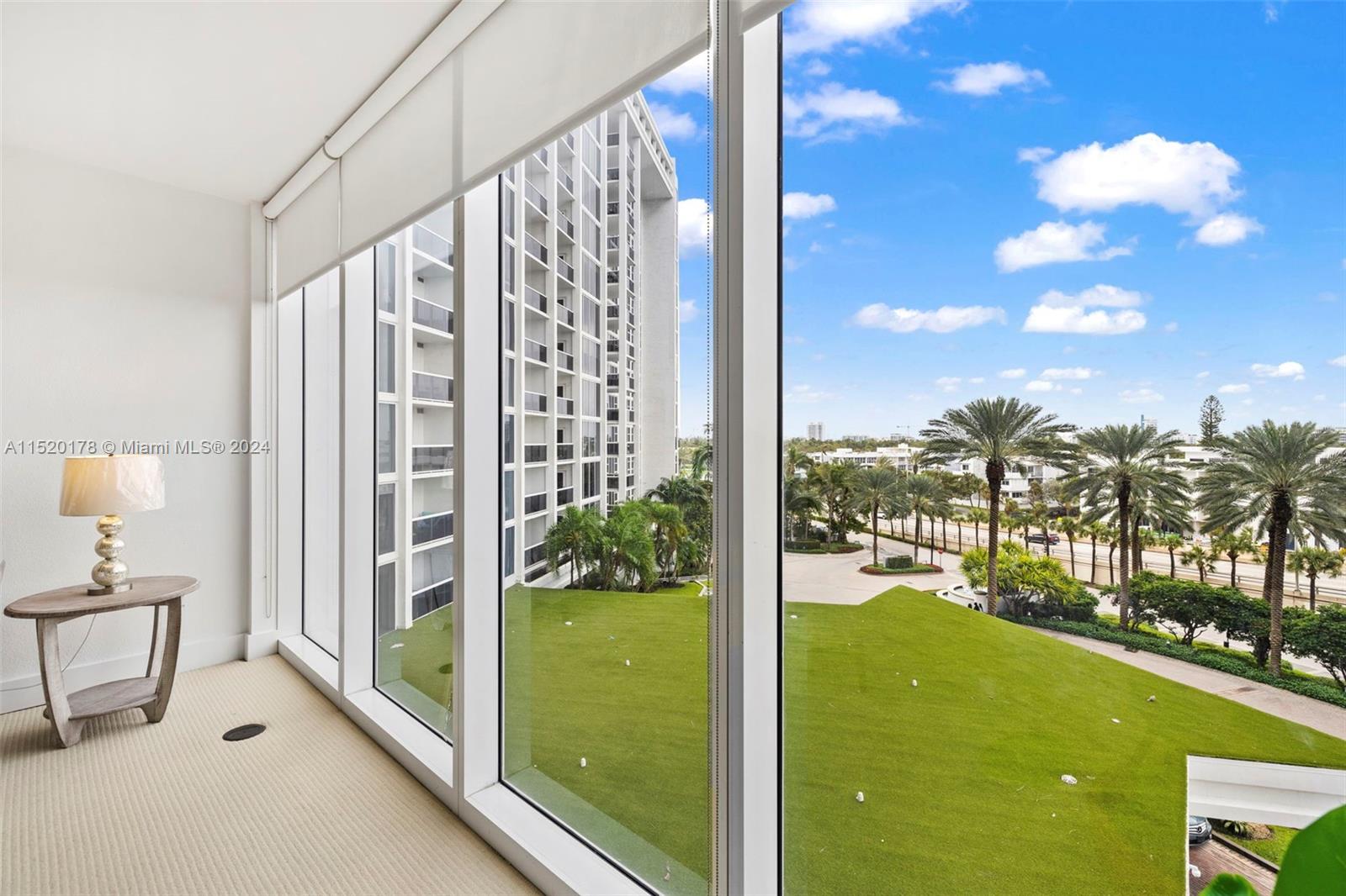 10275 Collins Ave, Bal Harbour, FL, 33154 United States, 1 Bedroom Bedrooms, ,1 BathroomBathrooms,Residential,For Sale,Collins Ave,A11520178