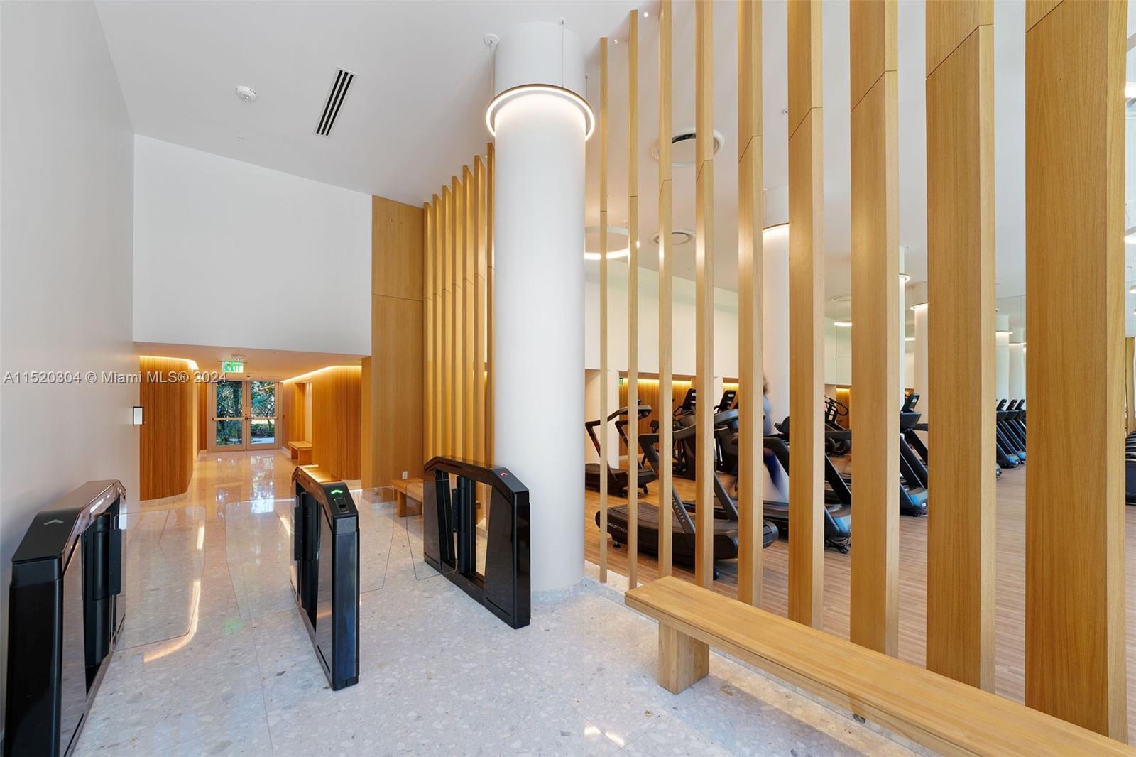 1500 Bay Rd S-0578, Miami Beach, Florida 33139, 1 Bedroom Bedrooms, ,1 BathroomBathrooms,Residentiallease,For Rent,1500 Bay Rd S-0578,A11520304