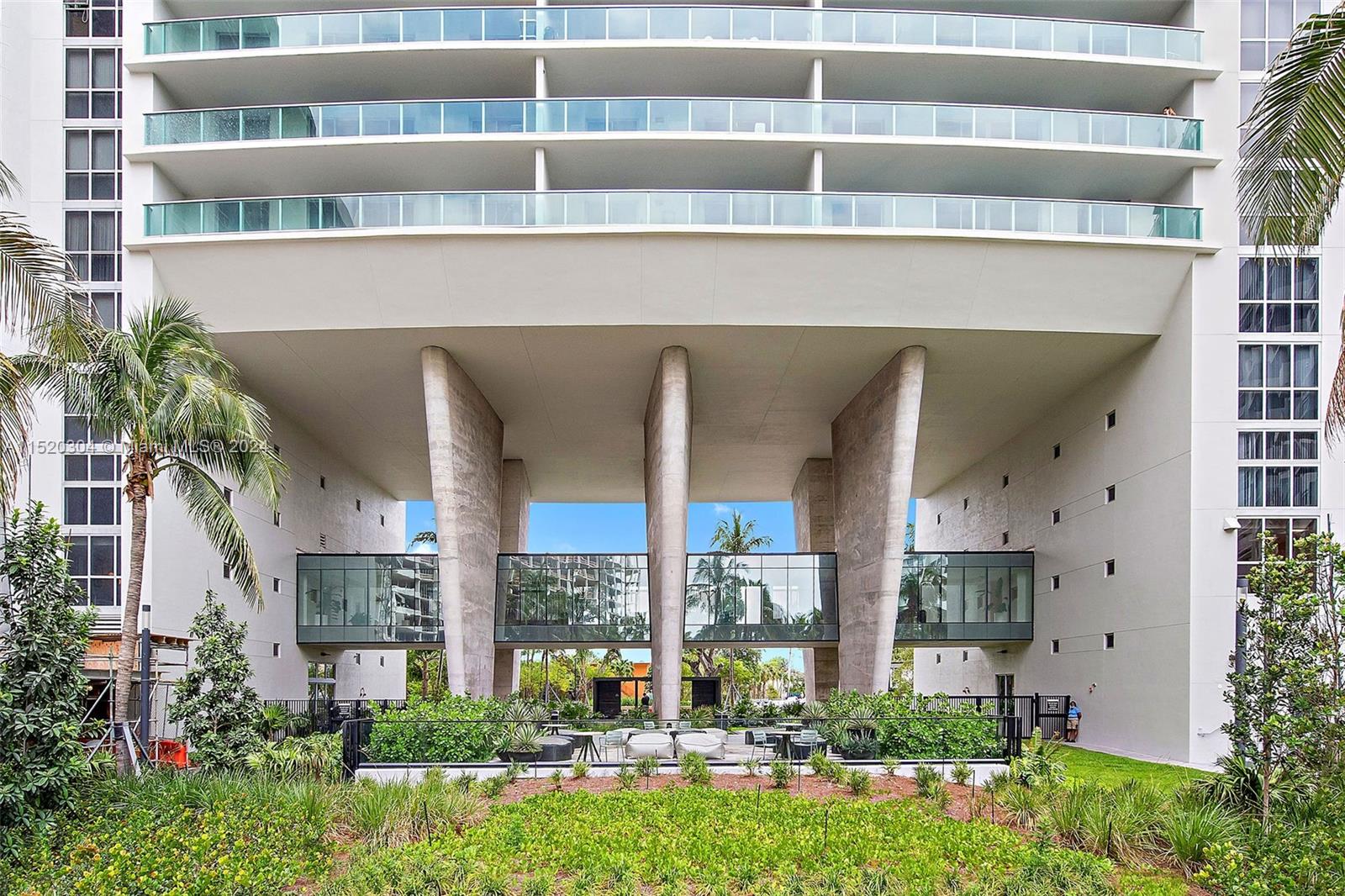 1500 Bay Rd S-0578, Miami Beach, Florida 33139, 1 Bedroom Bedrooms, ,1 BathroomBathrooms,Residentiallease,For Rent,1500 Bay Rd S-0578,A11520304