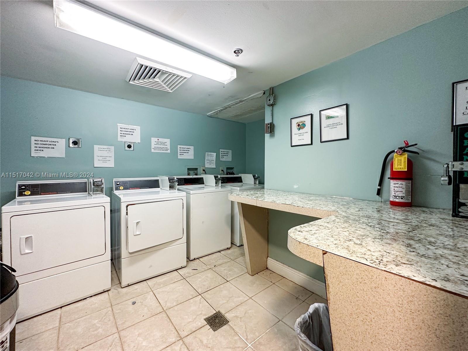 2670 Sunrise Blvd, Fort Lauderdale, FL, 33304 United States, 1 Bedroom Bedrooms, ,1 BathroomBathrooms,Residential,For Sale,Sunrise Blvd,A11517042