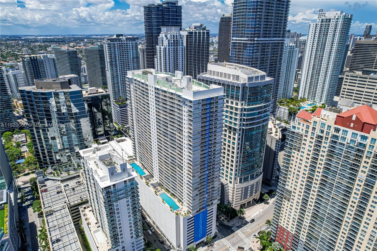 1200 Brickell Bay Dr, Miami, FL, 33131 United States, 2 Bedrooms Bedrooms, ,2 BathroomsBathrooms,Residential,For Sale,Brickell Bay Dr,A11520060