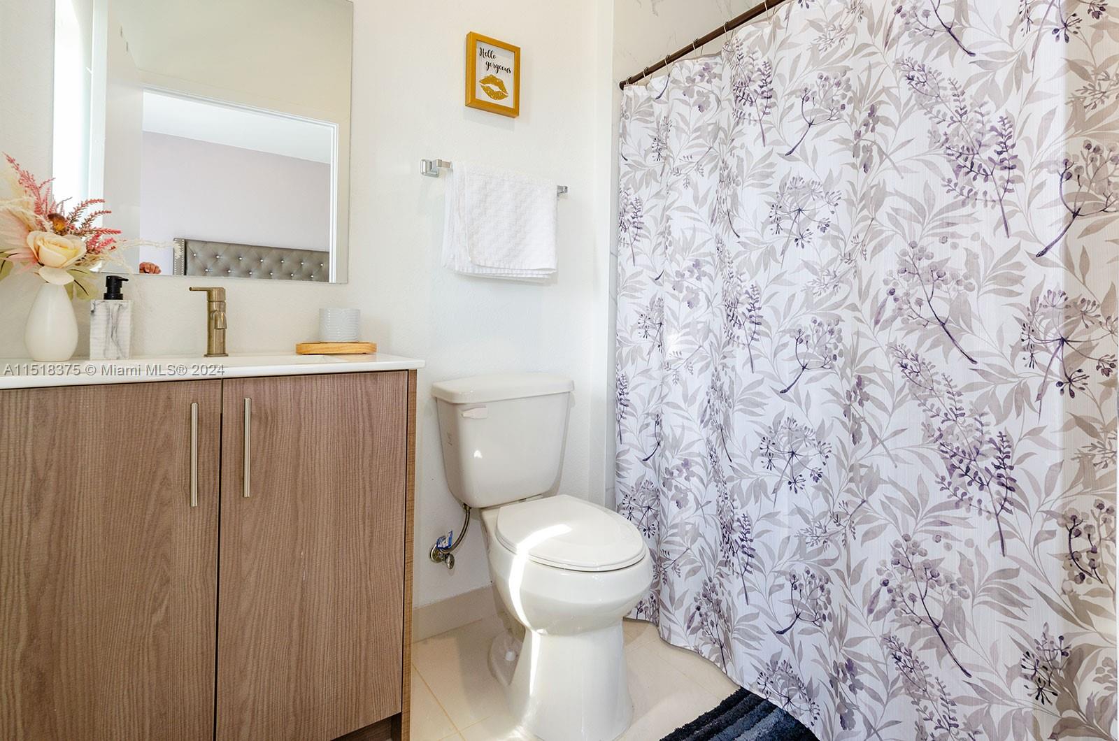 1164 NW 2nd Ln, Florida City, Florida 33034, 5 Bedrooms Bedrooms, ,4 BathroomsBathrooms,Residential,For Sale,1164 NW 2nd Ln,A11518375