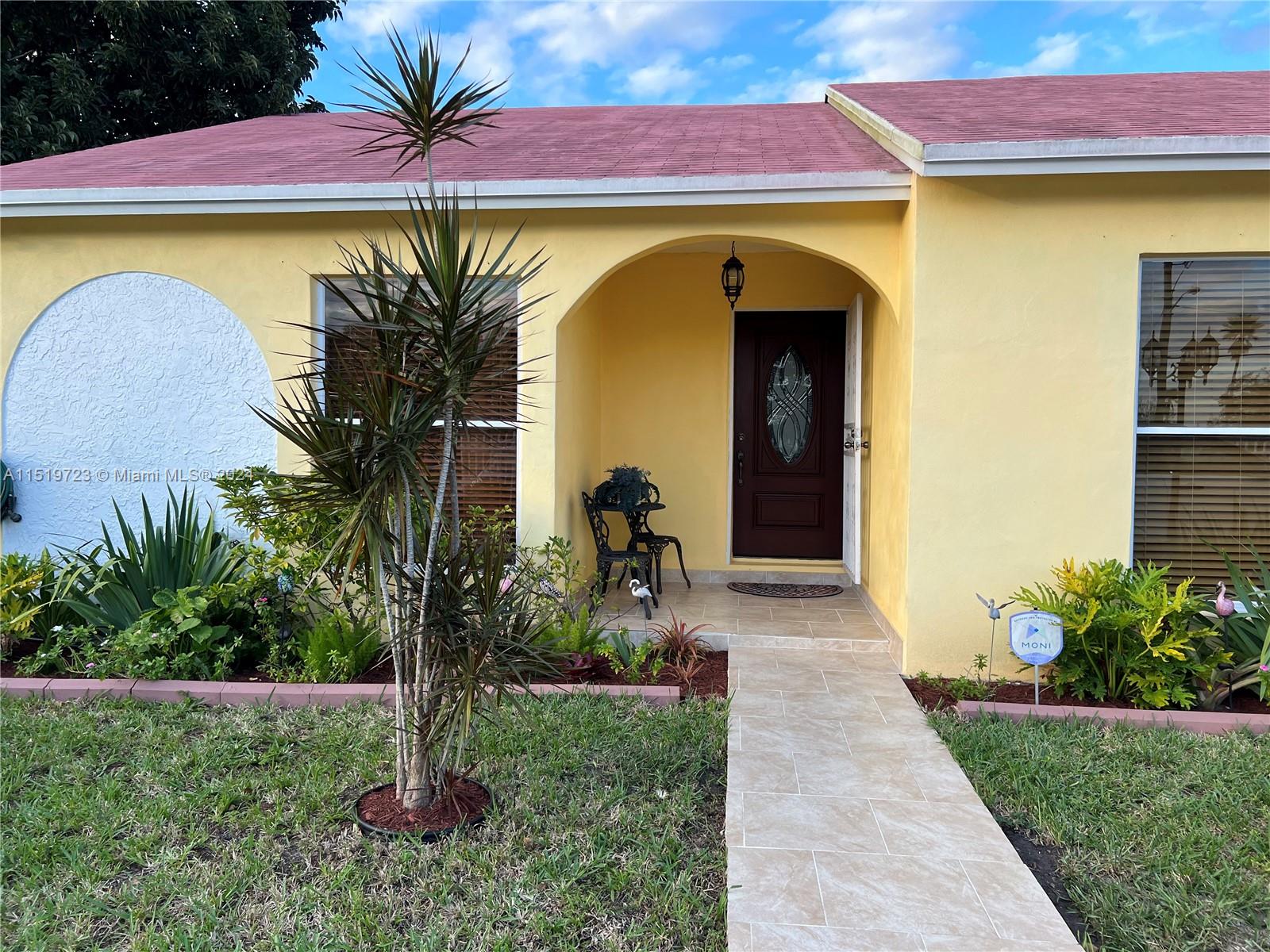 12571 268th St, Homestead, FL, 33032 United States, 3 Bedrooms Bedrooms, ,2 BathroomsBathrooms,Residential,For Sale,268th St,A11519723