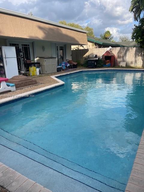 10426 52nd St, Cooper City, FL, 33328 United States, 3 Bedrooms Bedrooms, ,2 BathroomsBathrooms,Residential,For Sale,52nd St,A11517574