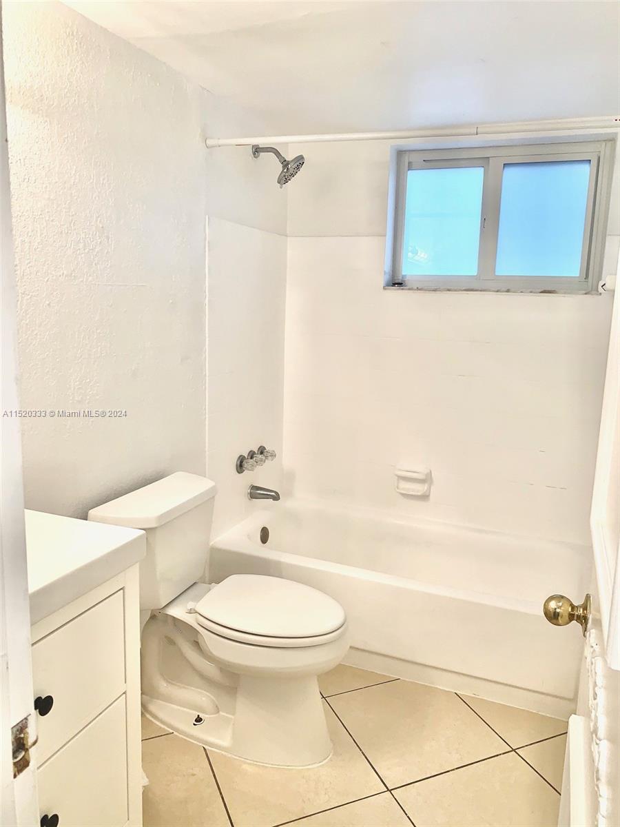 1251 108th St, Miami, FL, 33161 United States, 3 Bedrooms Bedrooms, ,2 BathroomsBathrooms,Residential,For Sale,108th St,A11520333