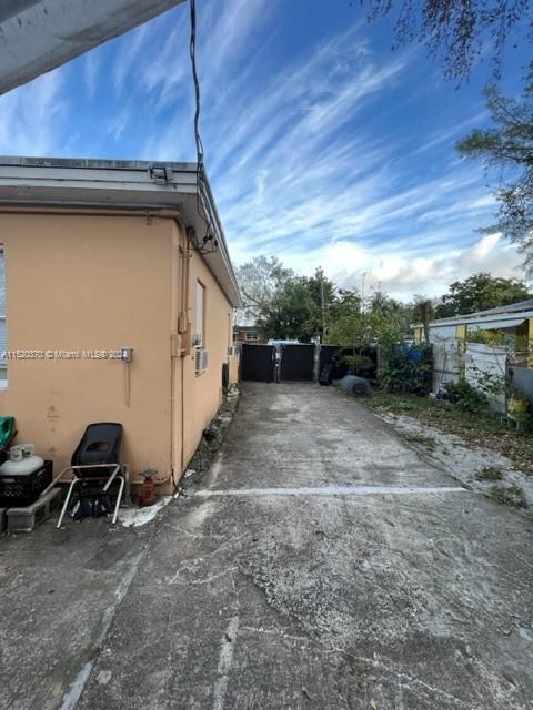 2540 91st St, Miami, FL, 33147 United States, 2 Bedrooms Bedrooms, ,1 BathroomBathrooms,Residential,For Sale,91st St,A11520370