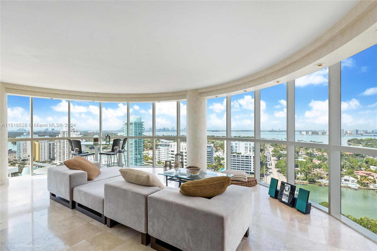 6301 Collins Ave, Miami Beach, FL, 33141 United States, 2 Bedrooms Bedrooms, ,2 BathroomsBathrooms,Residential,For Sale,Collins Ave,A11518528