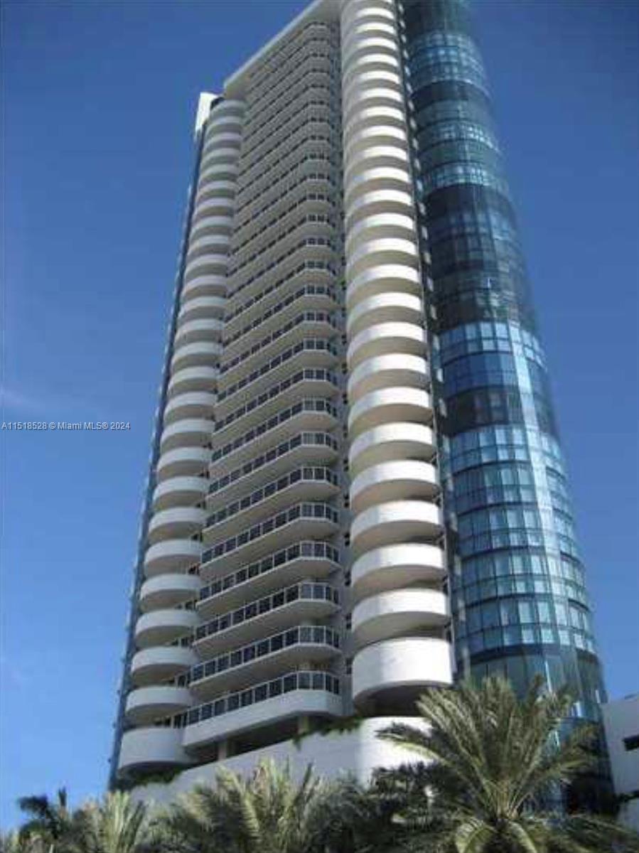 6301 Collins Ave, Miami Beach, FL, 33141 United States, 2 Bedrooms Bedrooms, ,2 BathroomsBathrooms,Residential,For Sale,Collins Ave,A11518528