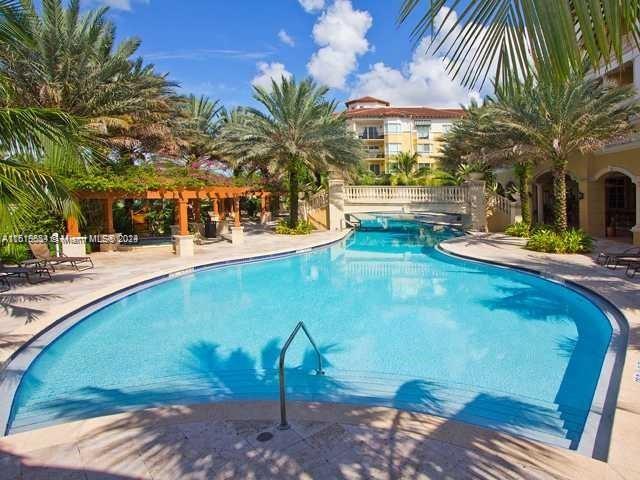 16100 Emerald Estates Dr 185, Weston, Florida 33331, 2 Bedrooms Bedrooms, ,2 BathroomsBathrooms,Residentiallease,For Rent,16100 Emerald Estates Dr 185,A11519654