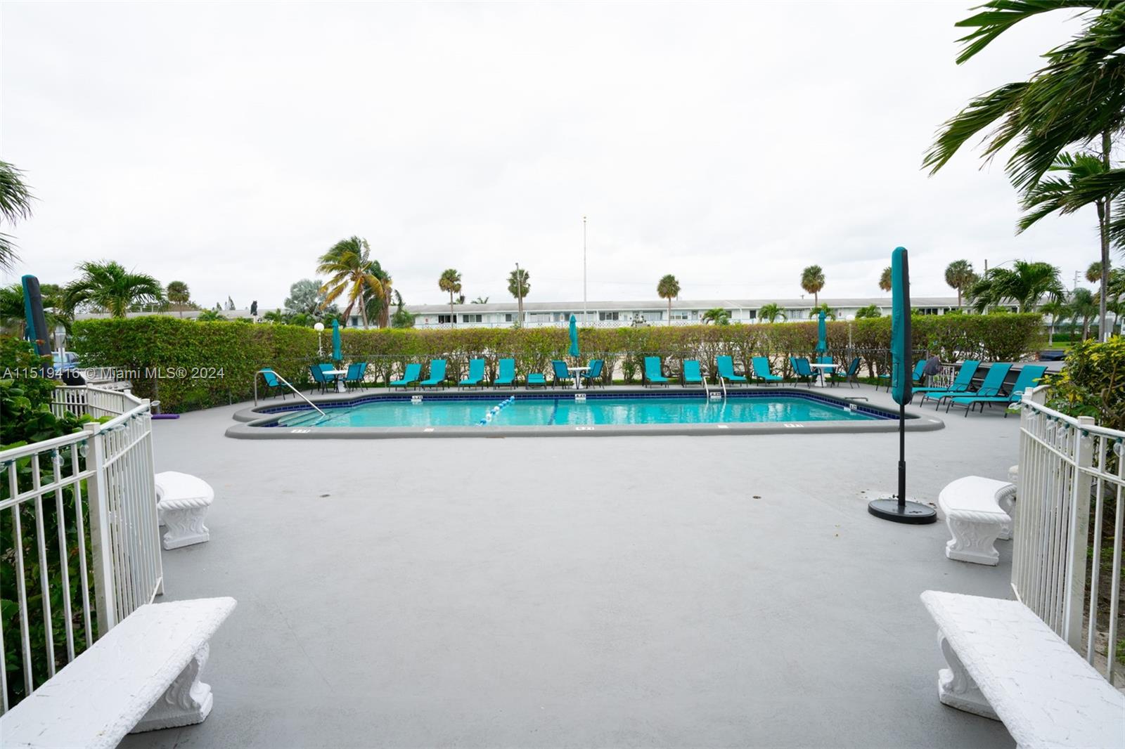 900 Atlantic Shores Blvd 130, Hallandale Beach, Florida 33009, 1 Bedroom Bedrooms, ,1 BathroomBathrooms,Residential,For Sale,900 Atlantic Shores Blvd 130,A11519416