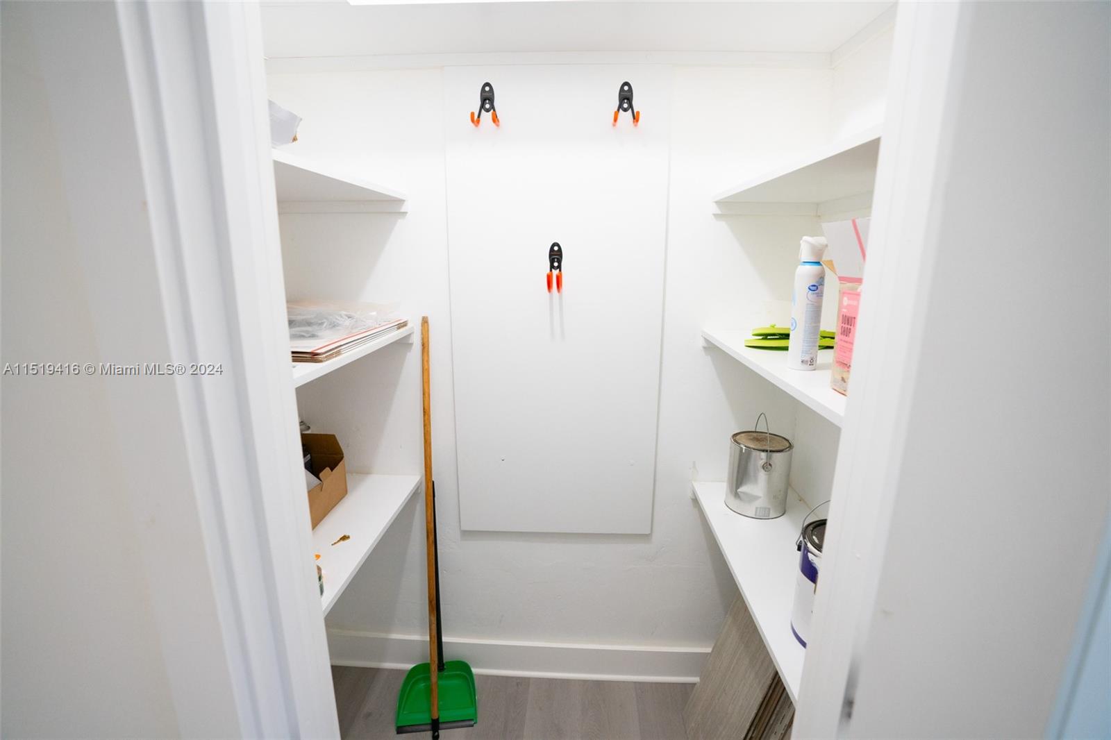 900 Atlantic Shores Blvd 130, Hallandale Beach, Florida 33009, 1 Bedroom Bedrooms, ,1 BathroomBathrooms,Residential,For Sale,900 Atlantic Shores Blvd 130,A11519416